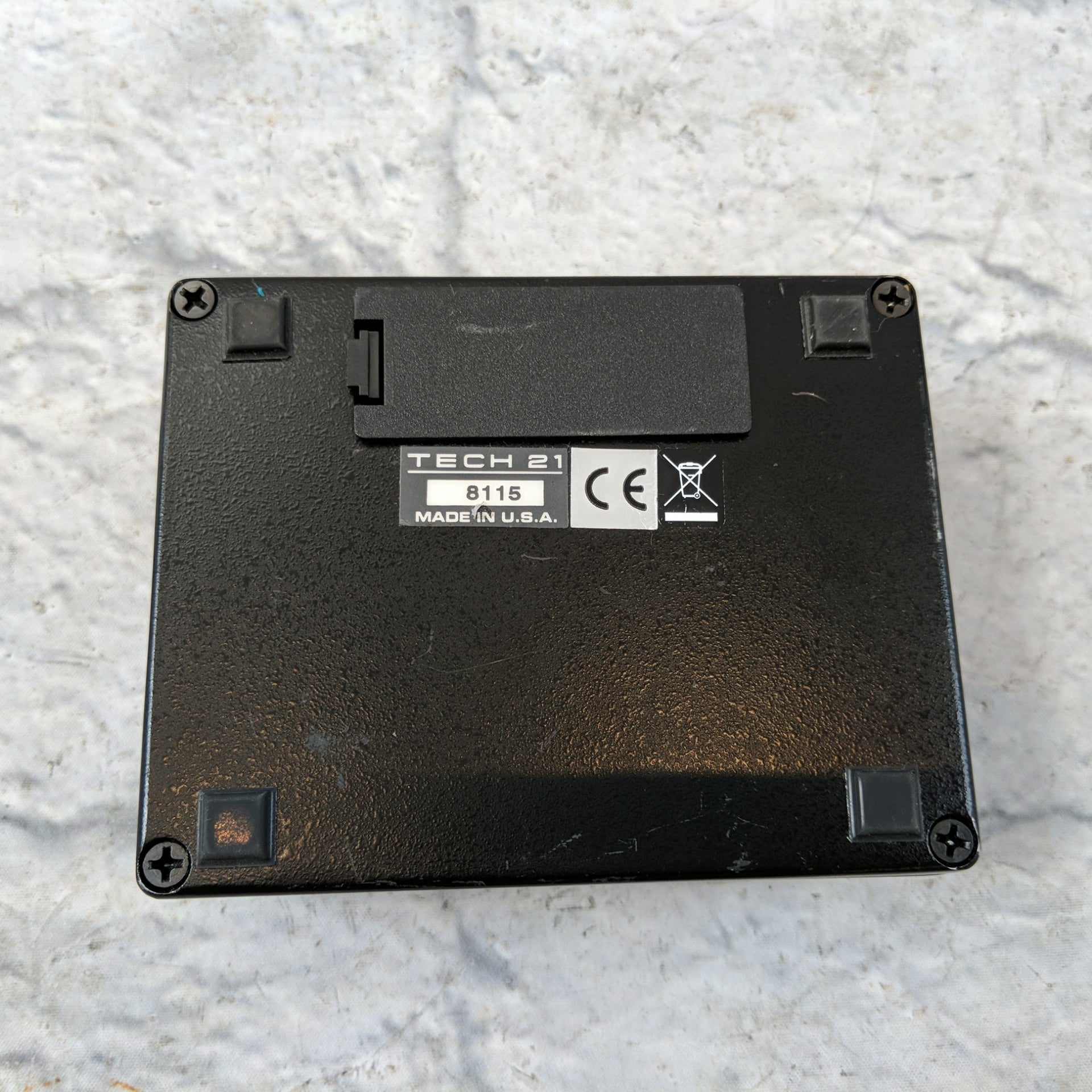 Tech 21 NYC Midi Mouse