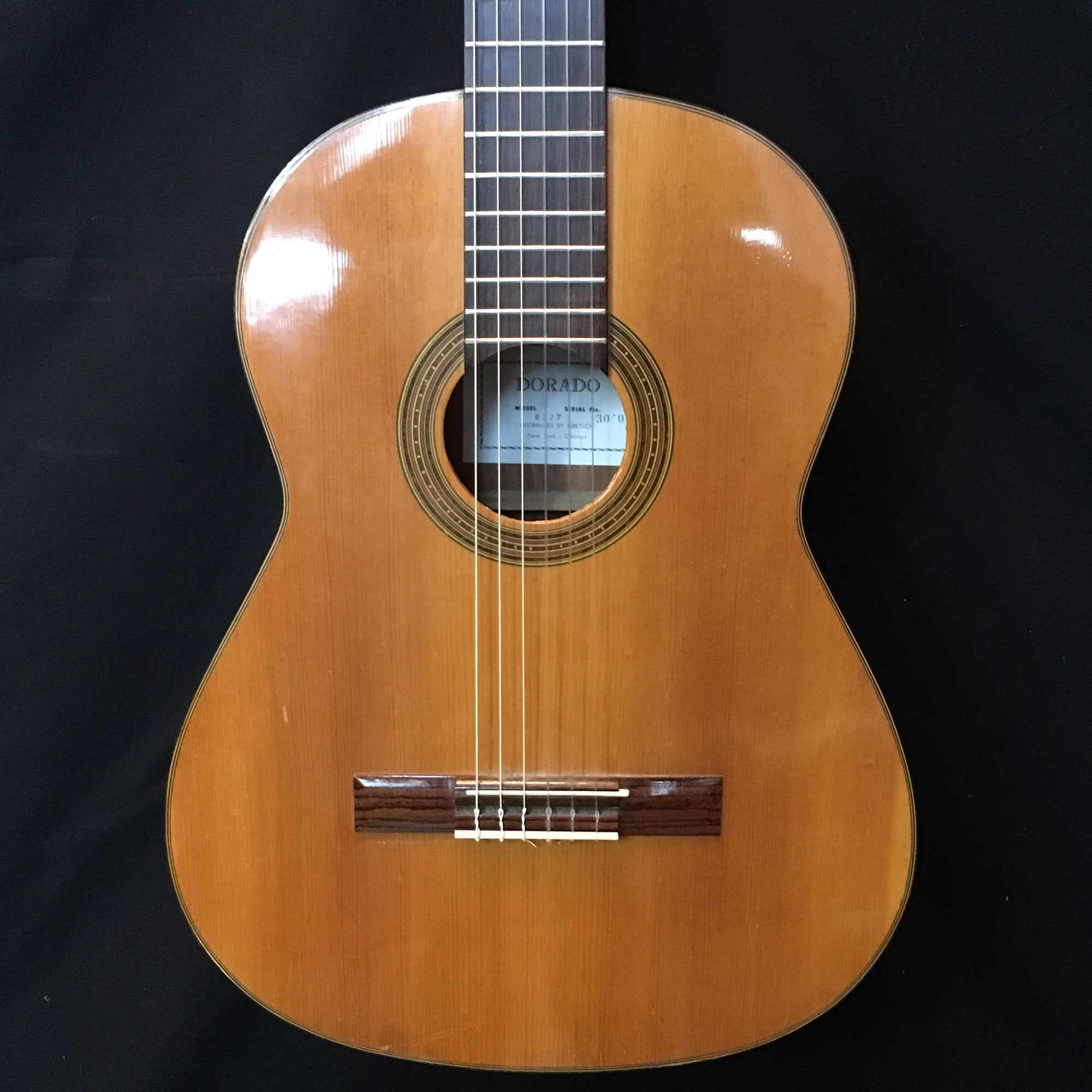 Vintage Dorado Classical *As-is