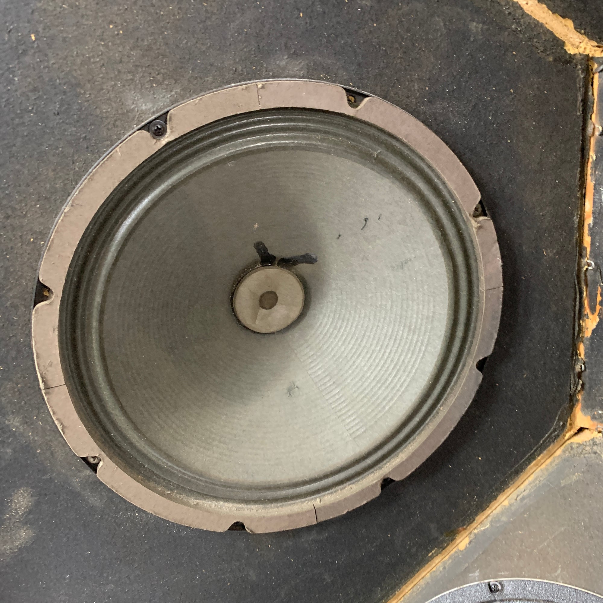 1960s Fender Bassman 412 Pyramid Speaker Cabinet