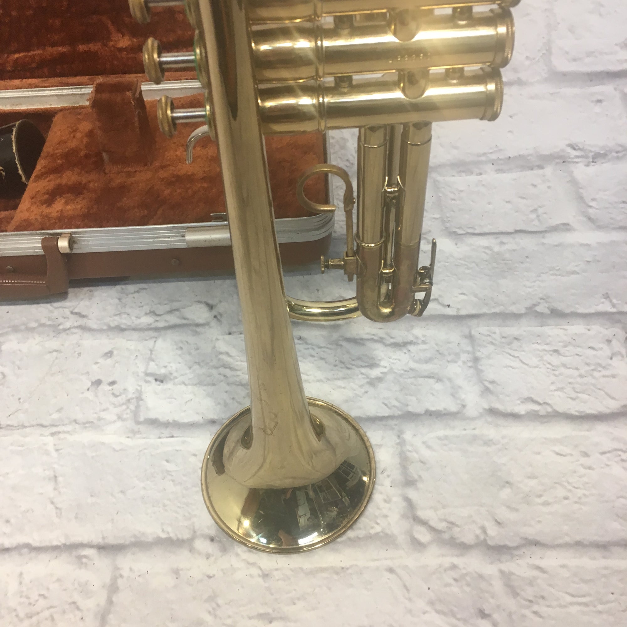 1964 Olds Ambassador Trumpet w Case and Mouthpieces