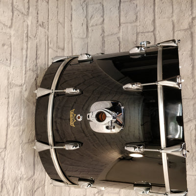 Remo 20in Gold Crown Bass Drum