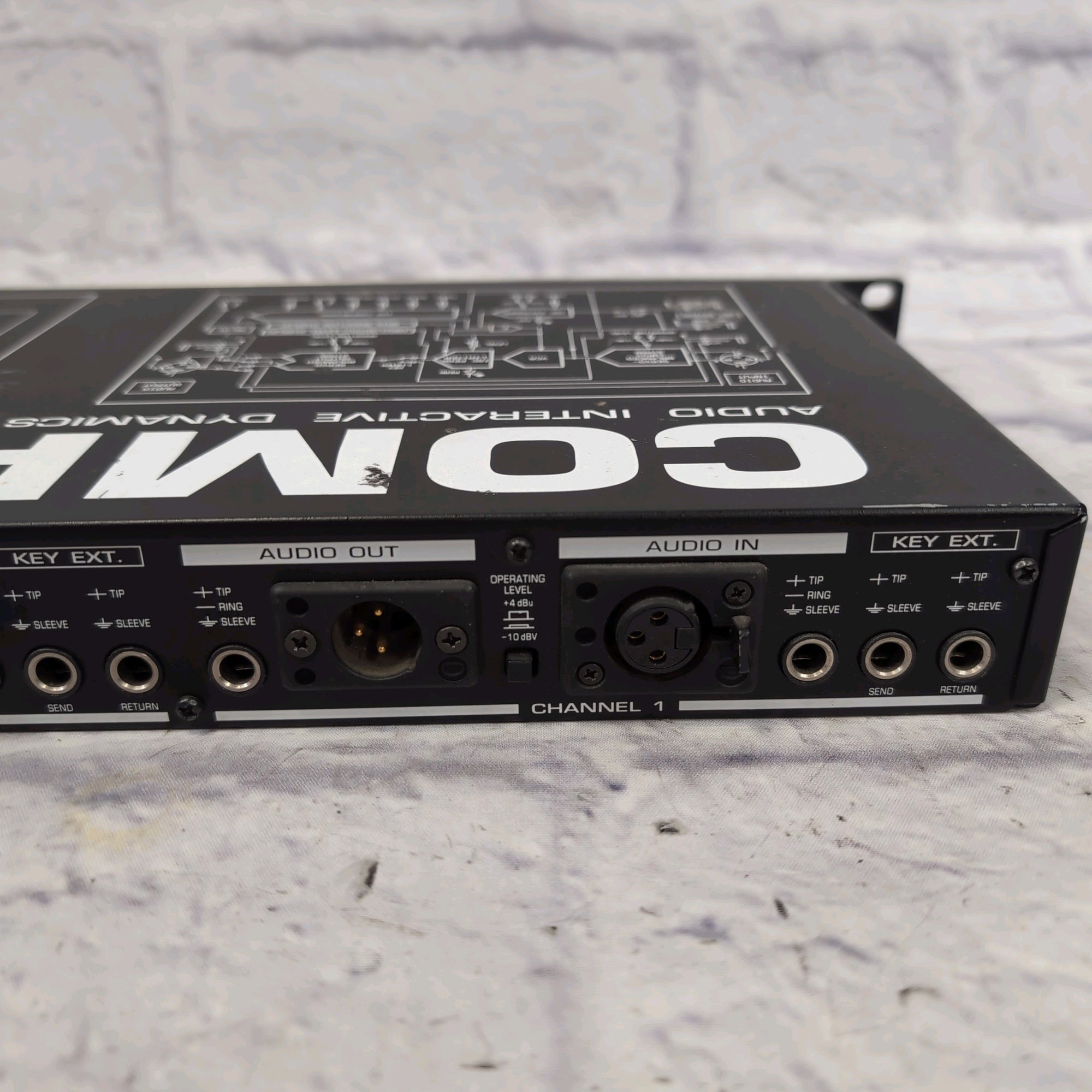 Behringer Composer MDX2100 Dynamics Processor Compressor Limiter Expander Rack