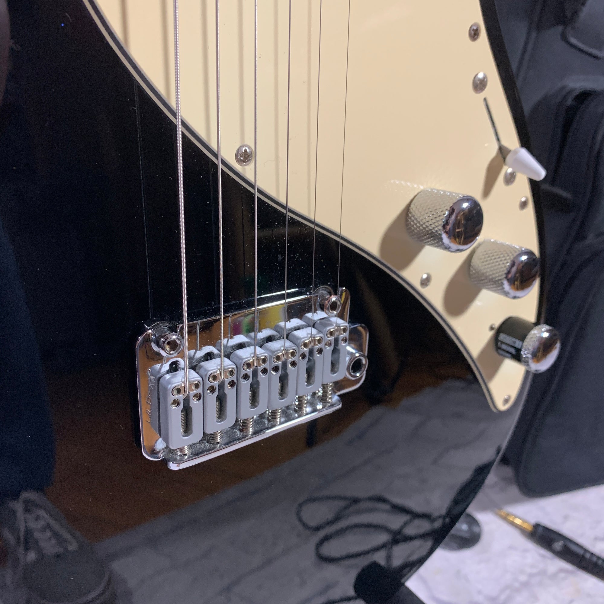 Line 6 Variax 600 Electric Guitar TRADED