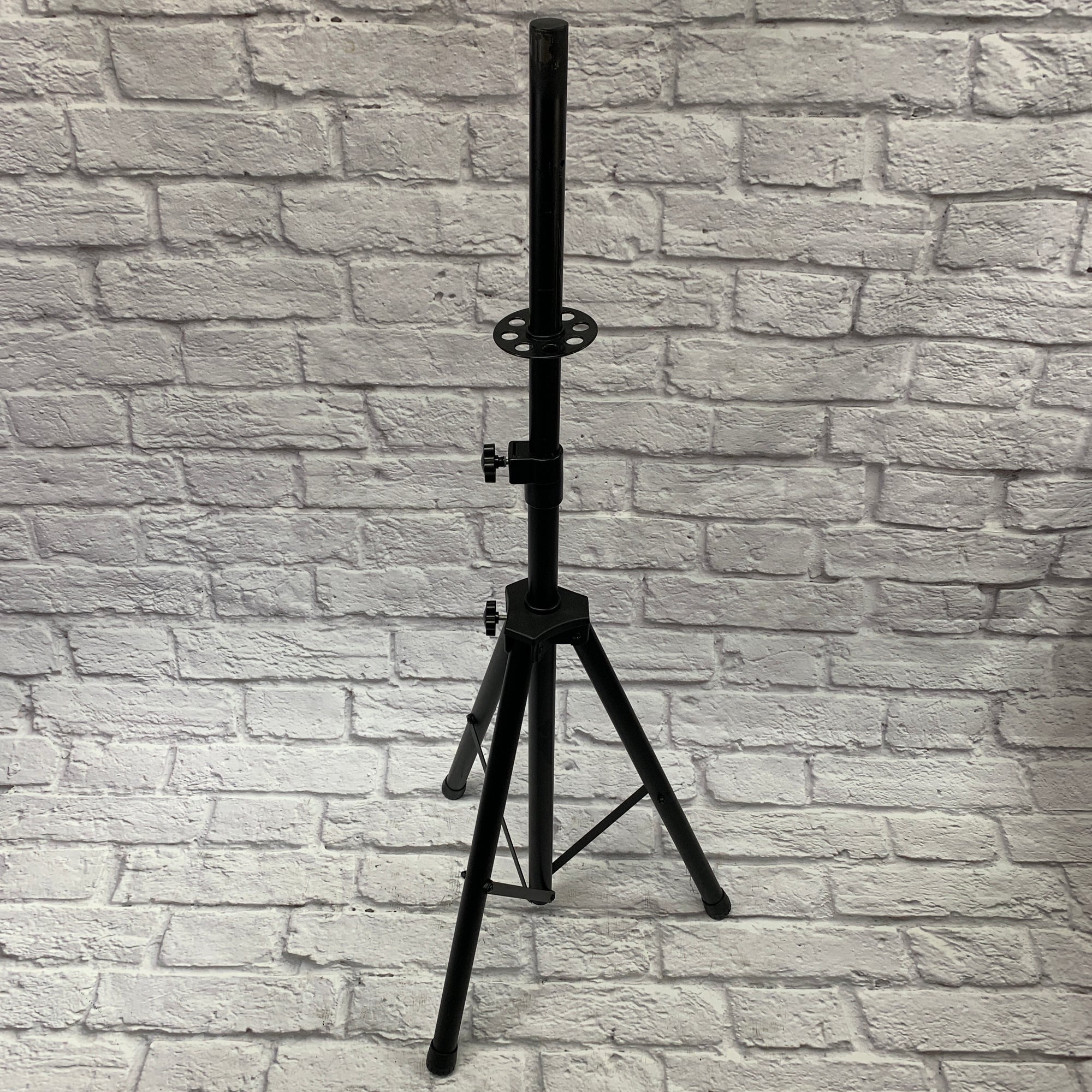 Rockville Speaker Stand w/ Black Scrim Cloth