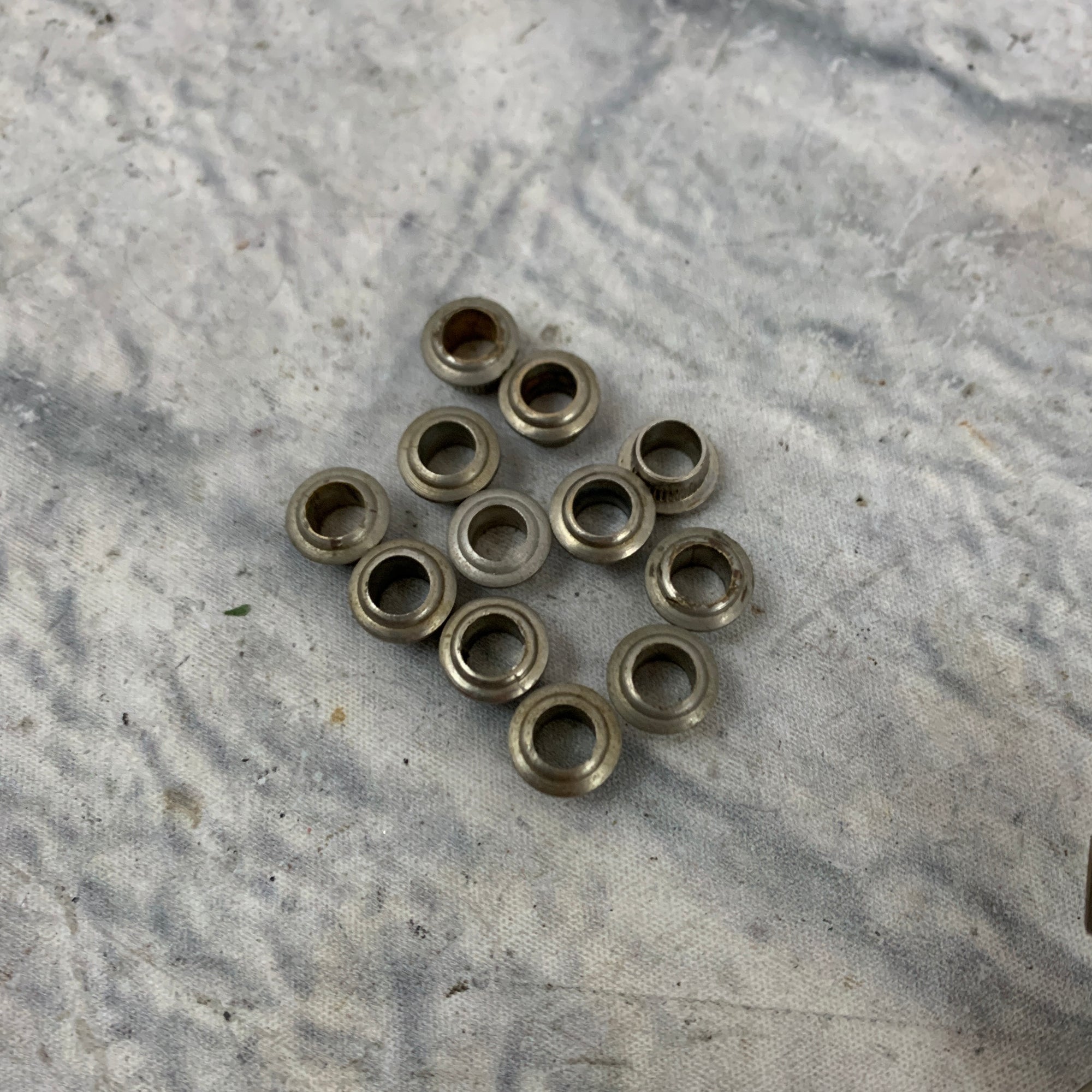 Unknown 12-String Tuners