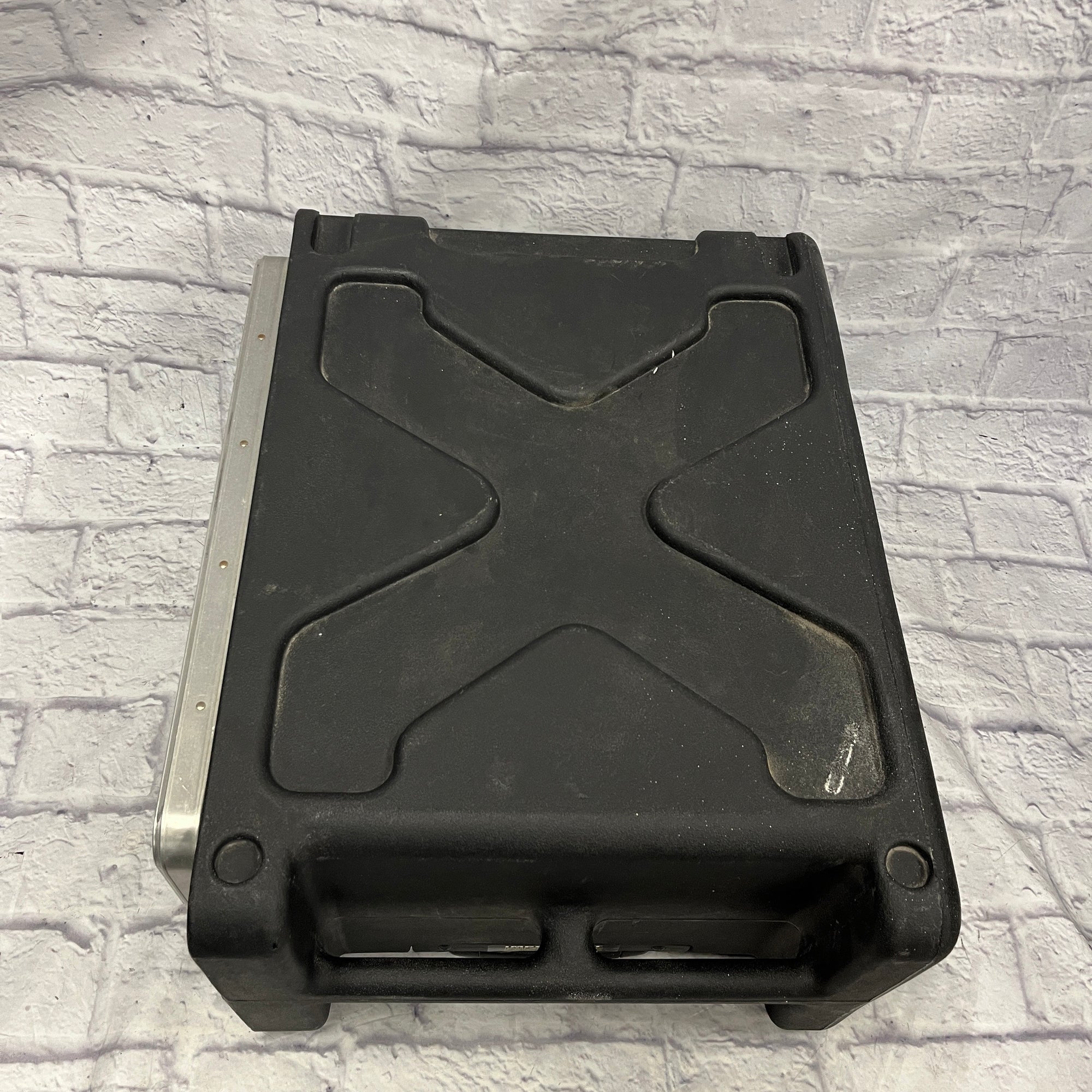 SKB 4U Rolling Roto Rack with Telescopic Handle
