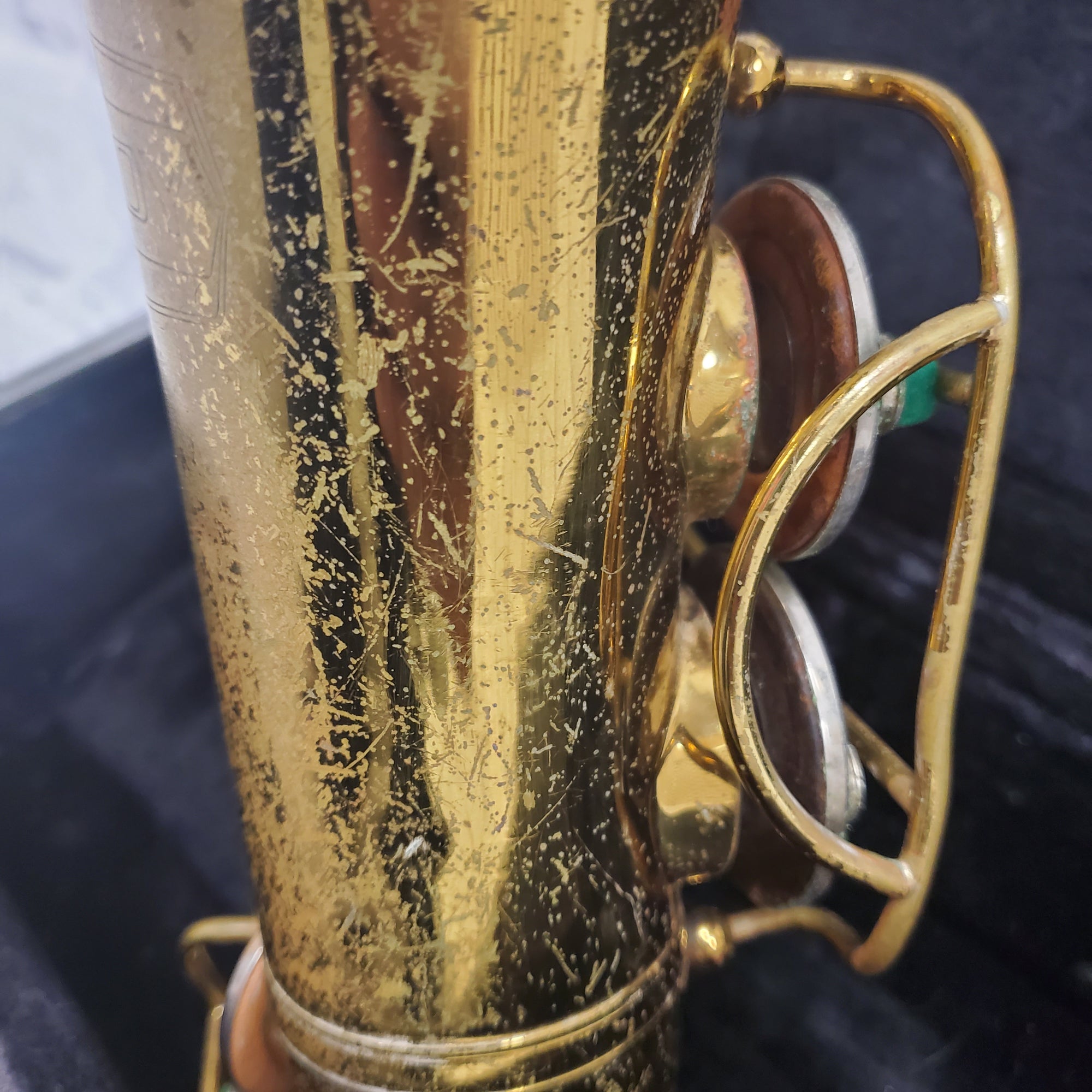Vintage Selmer Bundy Alto Saxophone with Original Case - 80688