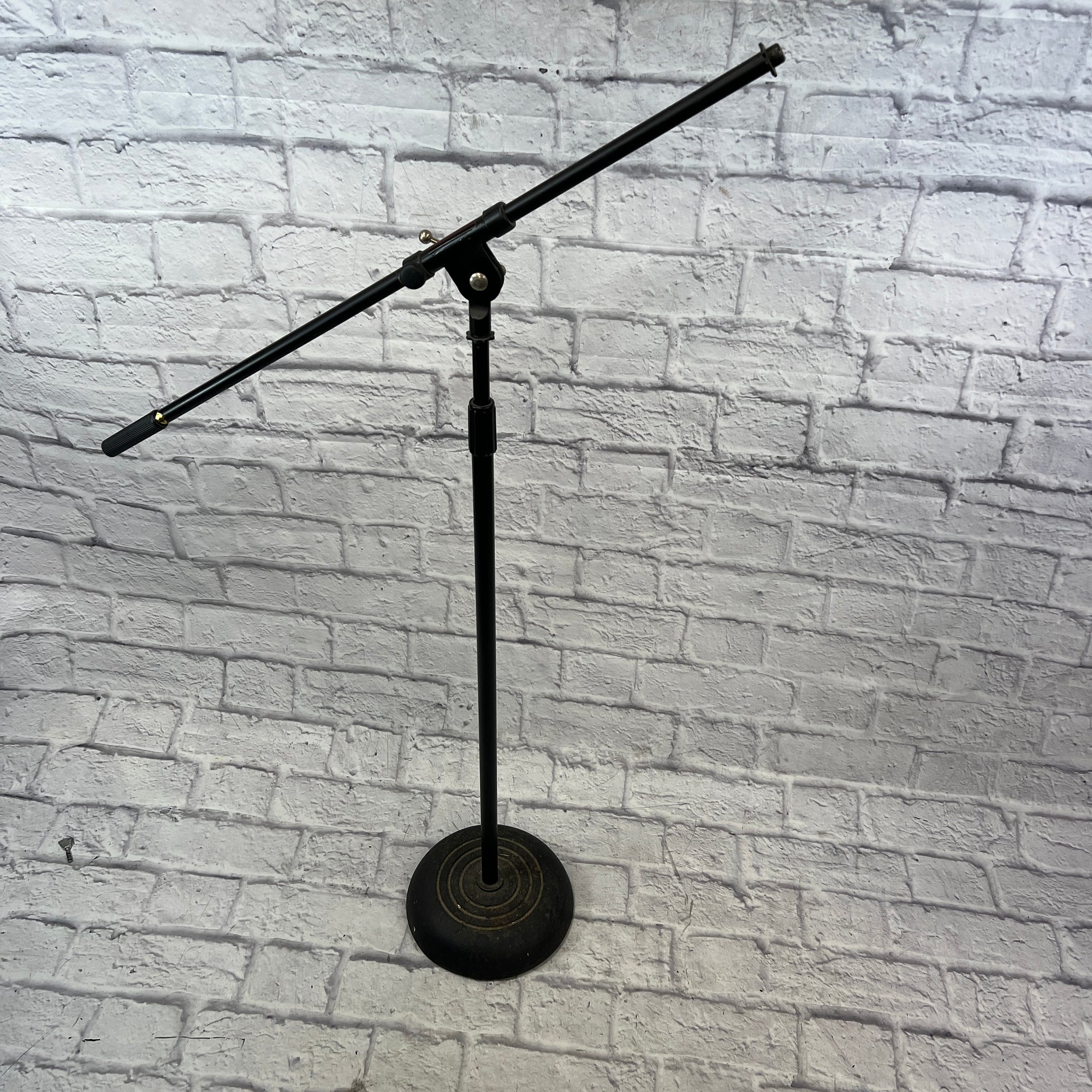 Unknown Boom Microphone Stand