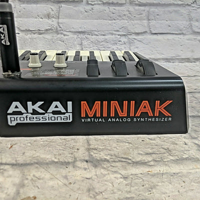 Akai Miniak Virtual Analog Synthesizer with Vocoder