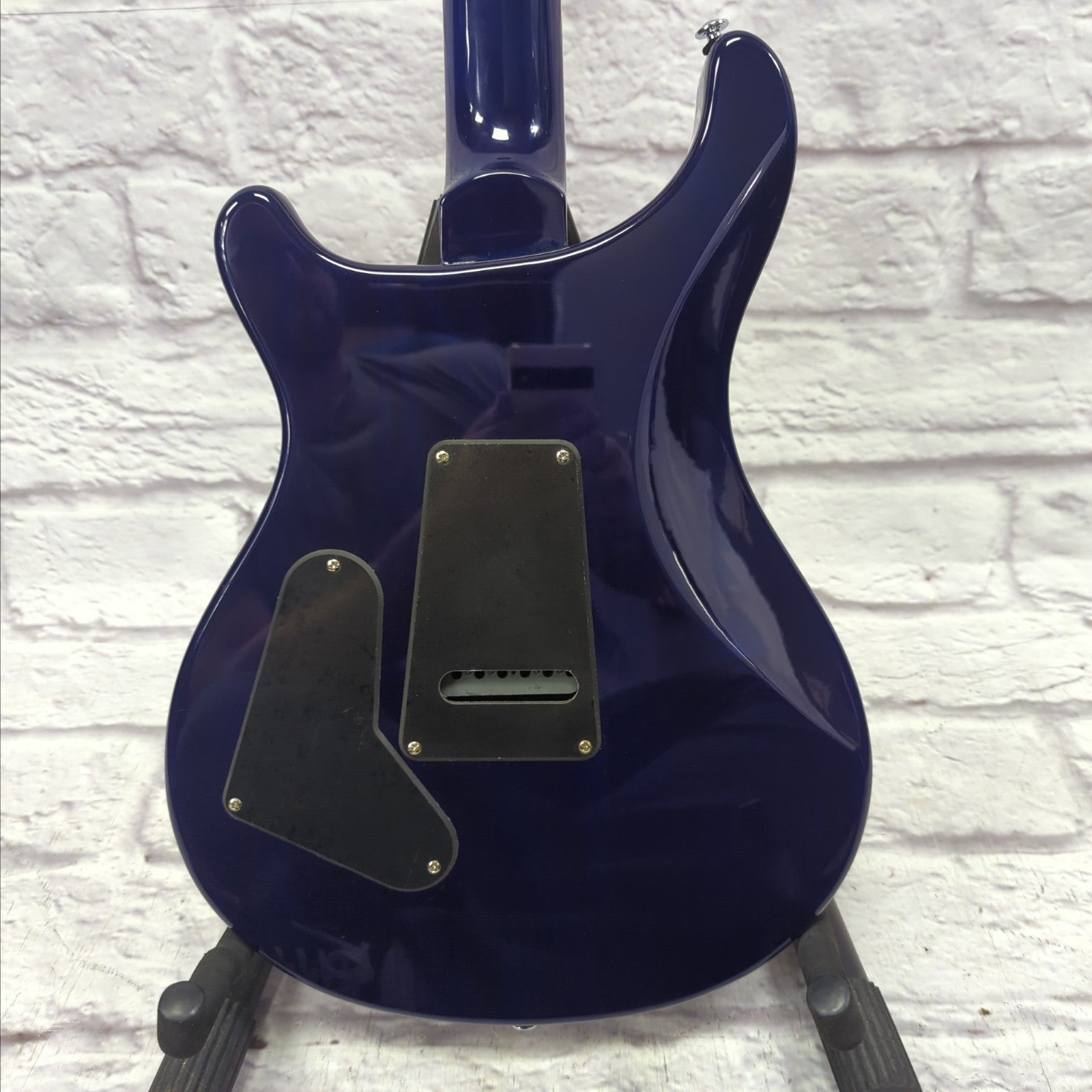 Unknown Misc Drum gear and Guitar Part