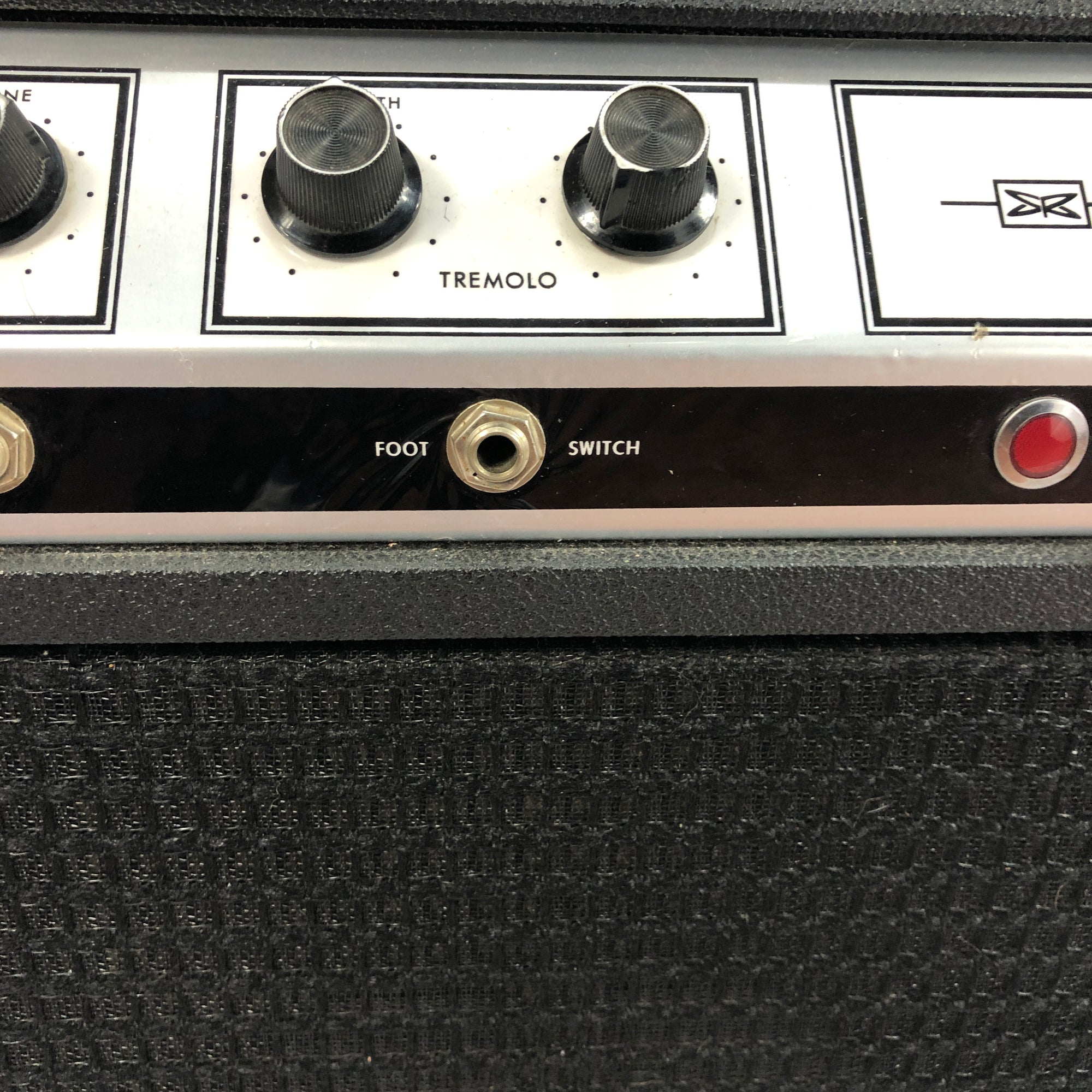 Vintage 1960's Silvertone 10XL Combo Guitar Amp
