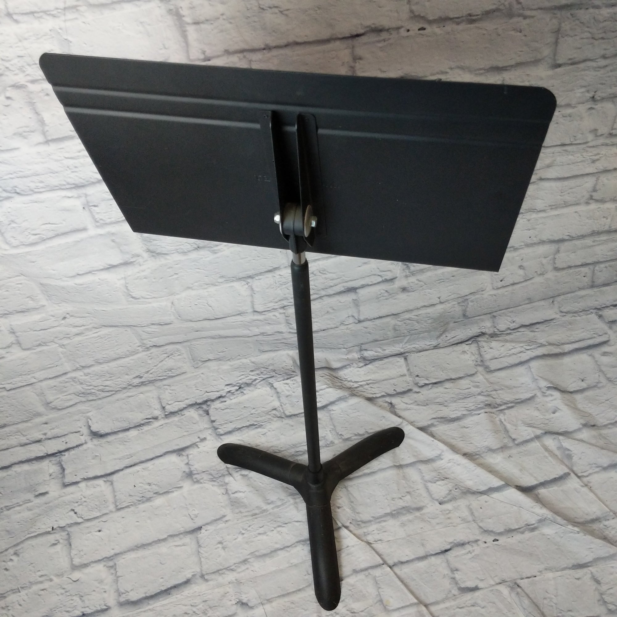 Manhasset Music Stand