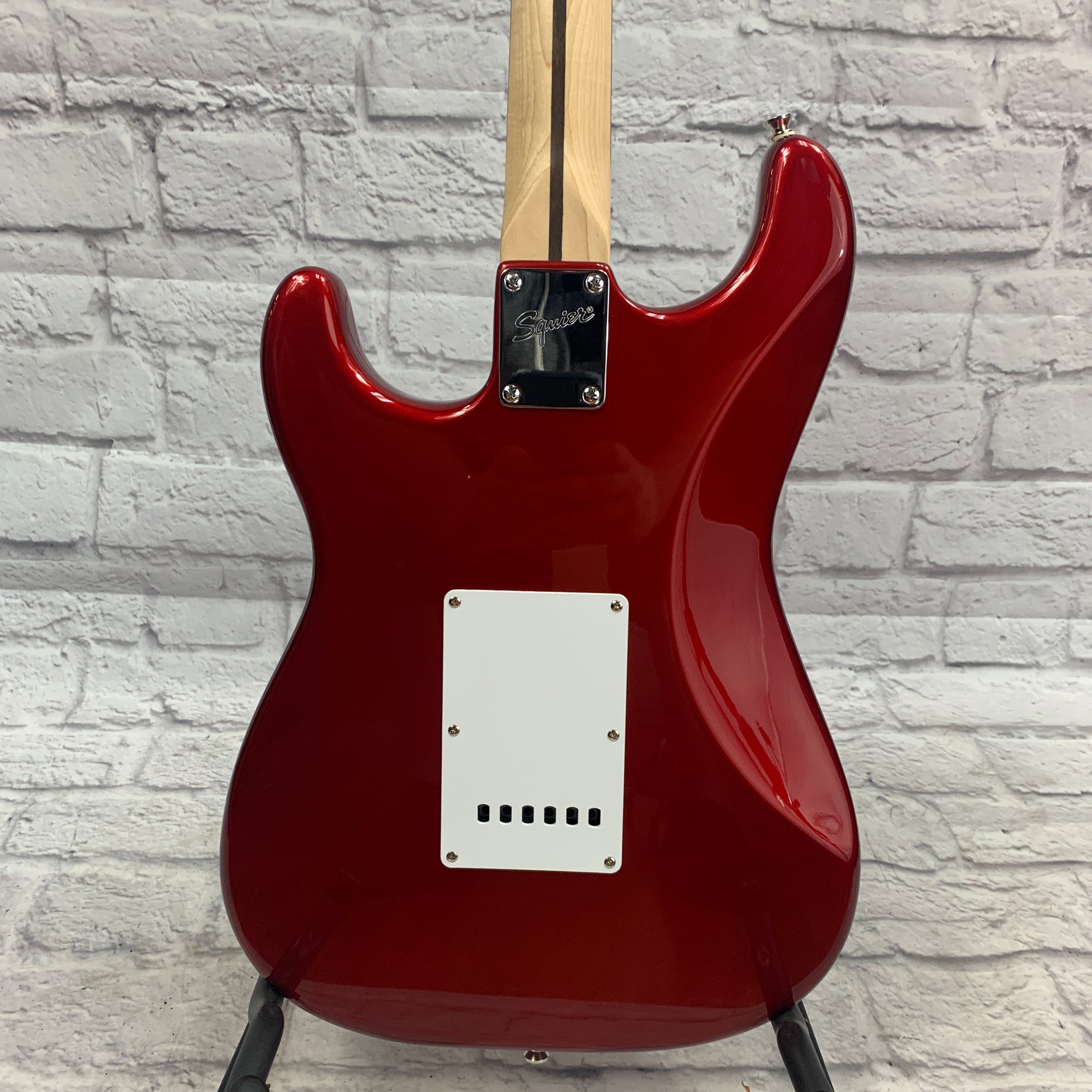Squier Affinity Stratocaster Candy Apple Red