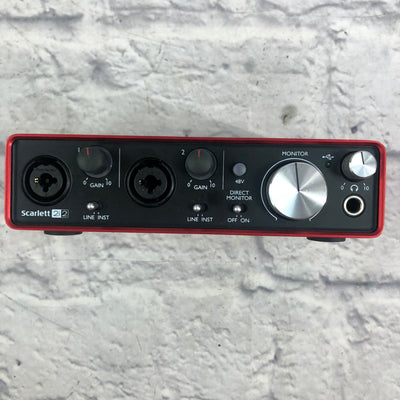 Focusrite Scarlett 2i2 USB Recording Interface v2