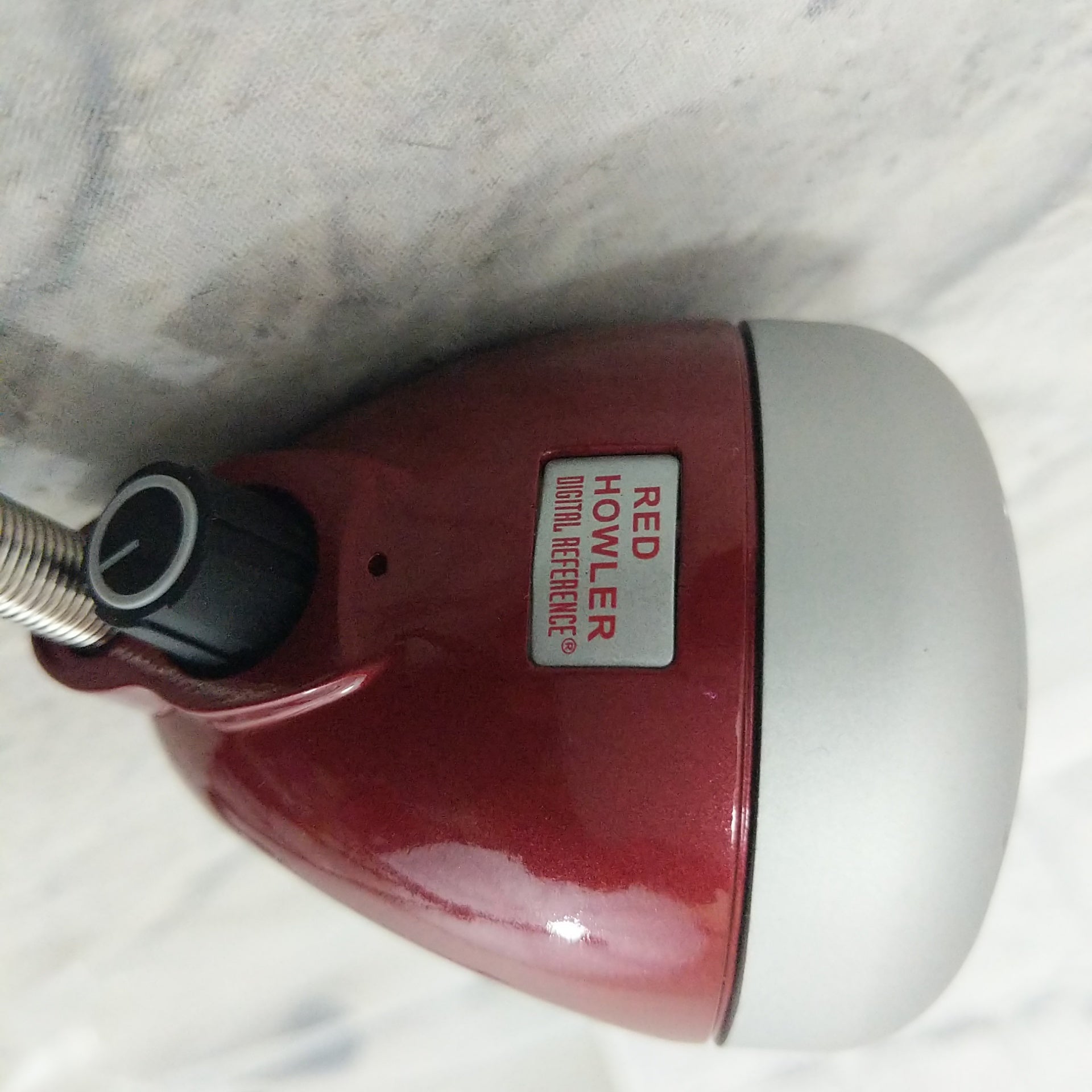 Digital Reference Red Howler Pro Harmonica Microphone