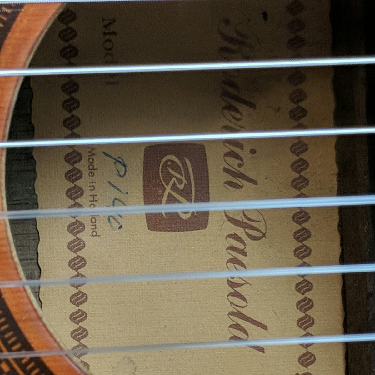 Roderich Paesold P140 Classical Acoustic Guitar, with hard case