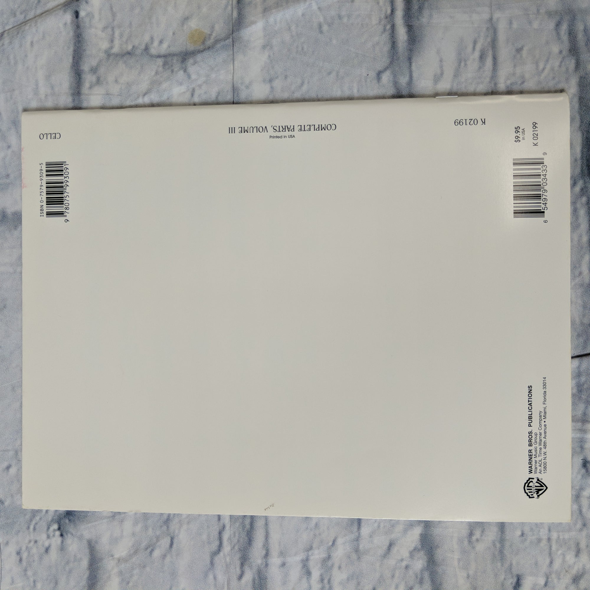 00-K02199 Orchestral Repertoire- Complete Parts for Cello from the Classic Masterpieces- Volume III - Music Book