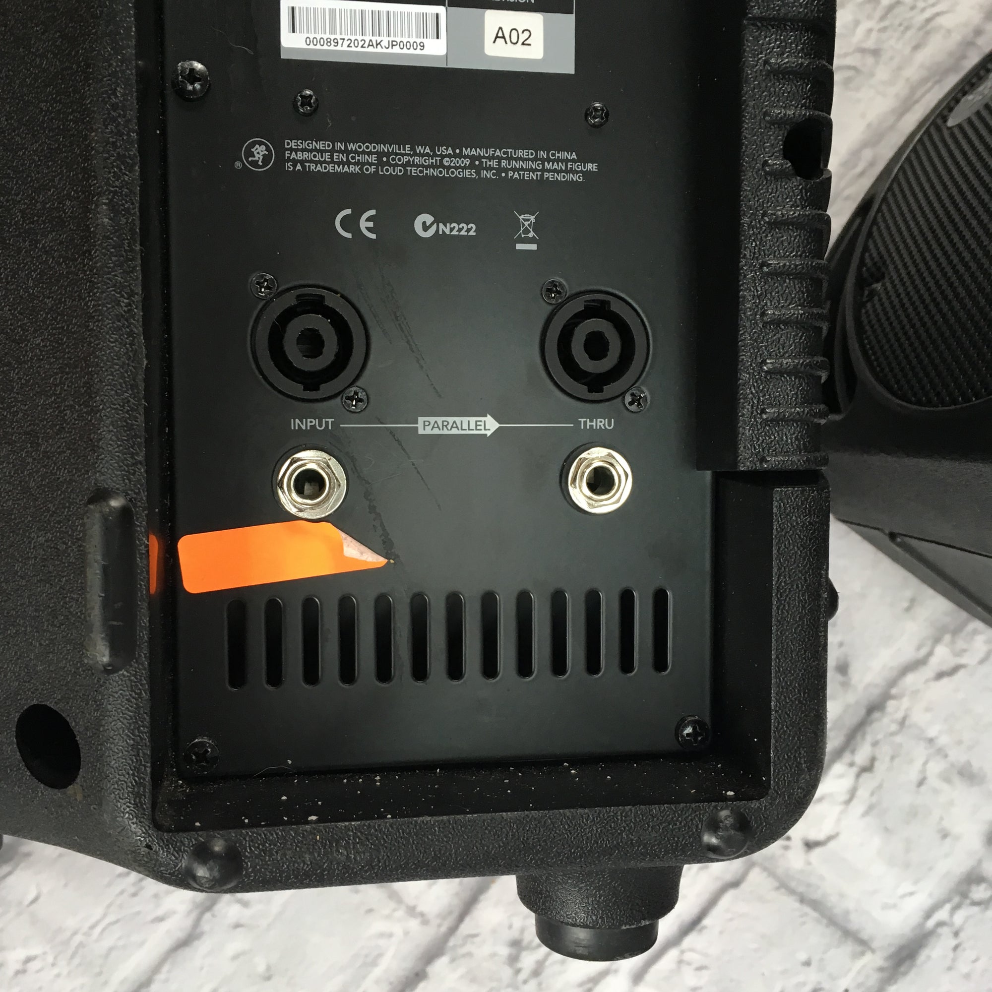 Mackie C200 Speaker Pair