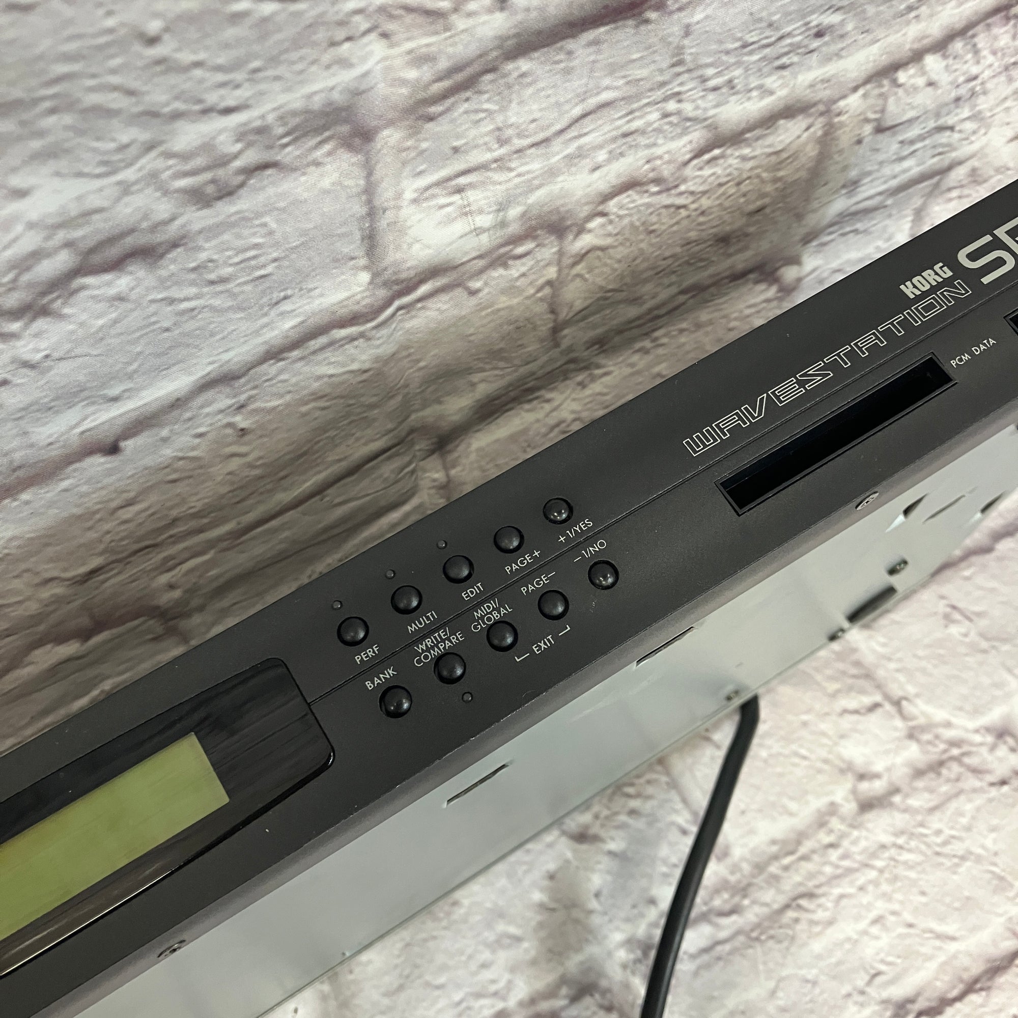 Korg Wavestation SR Rack Synth