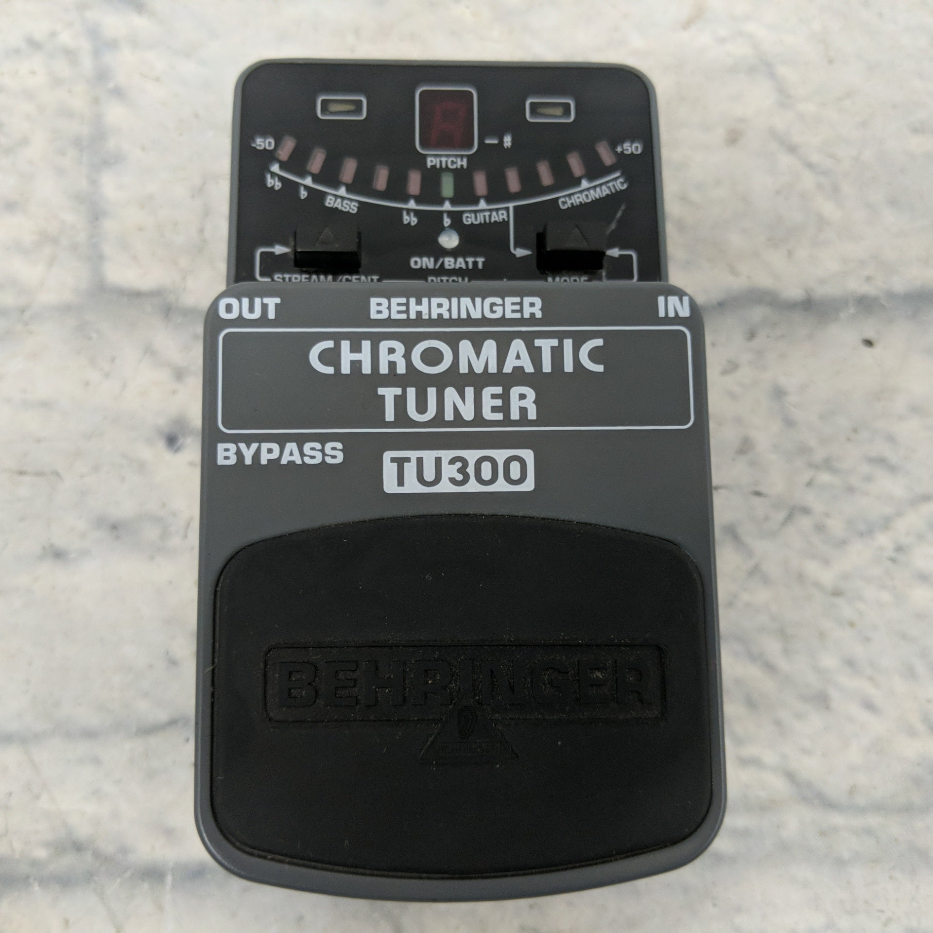 Behringer TU300 Chromatic Tuner
