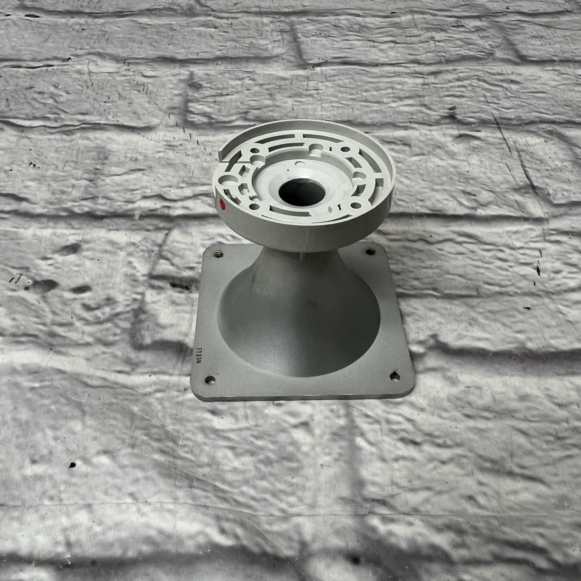 Unknown Speaker Horn