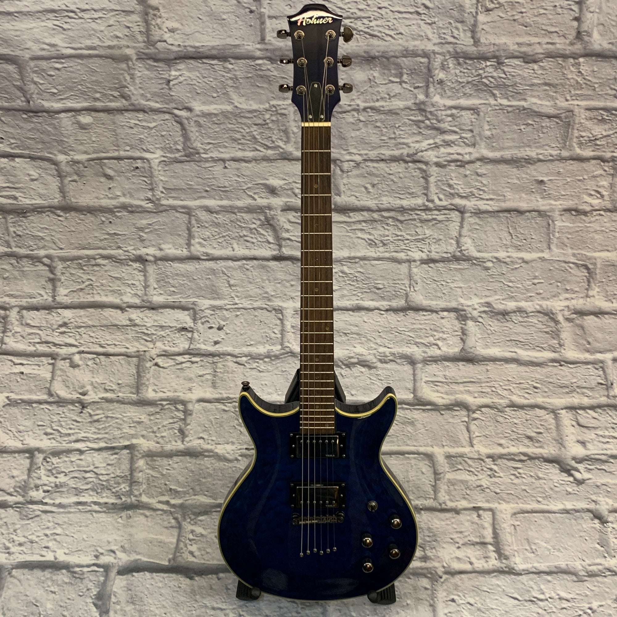 Hohner TB-2 Double Cutaway Electric Guitar Trans Blue