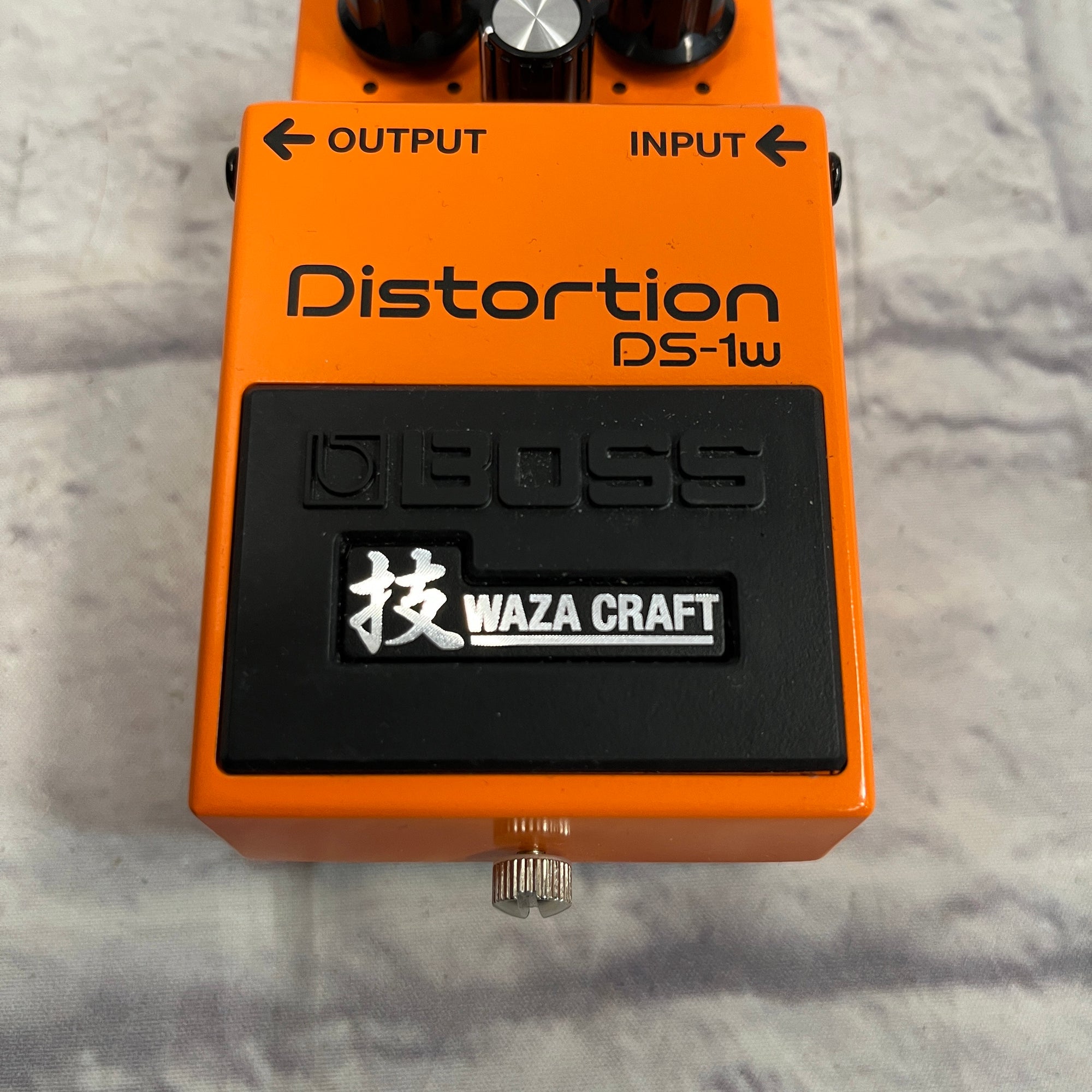 boss ds-1w waza craft distortion pedal Boss DS-1W Waza Craft Distortion Pedal