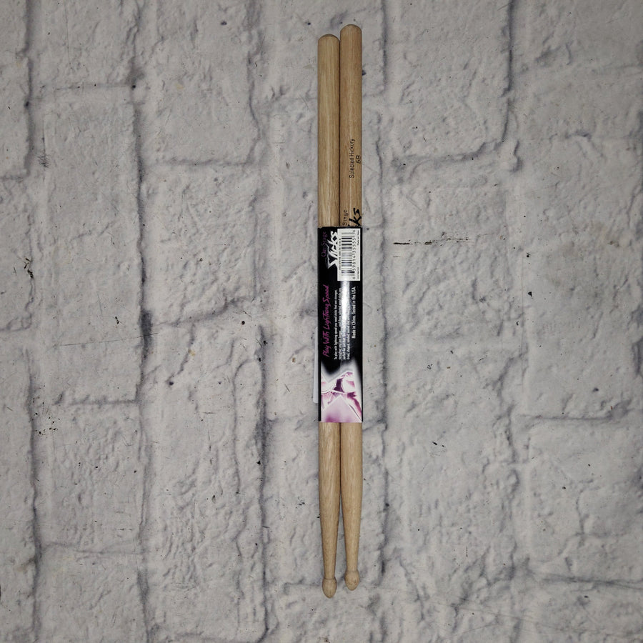 On-stage - 5b Hickory Wood Drumsticks