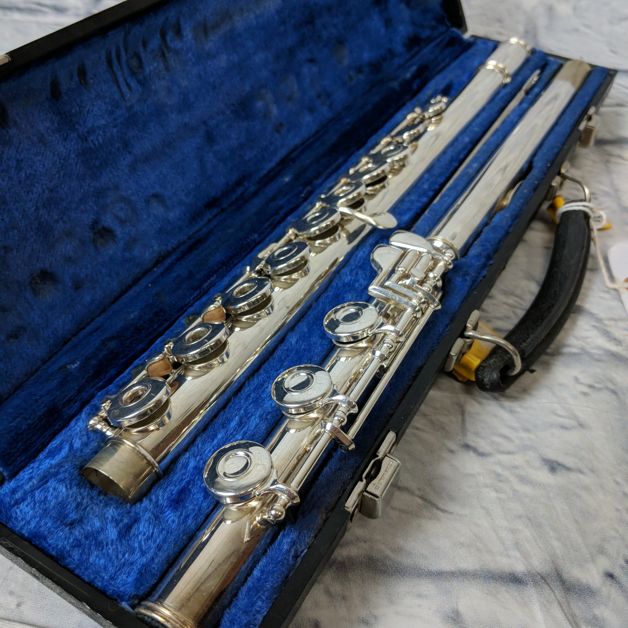 Gemeinhardt flute open hole