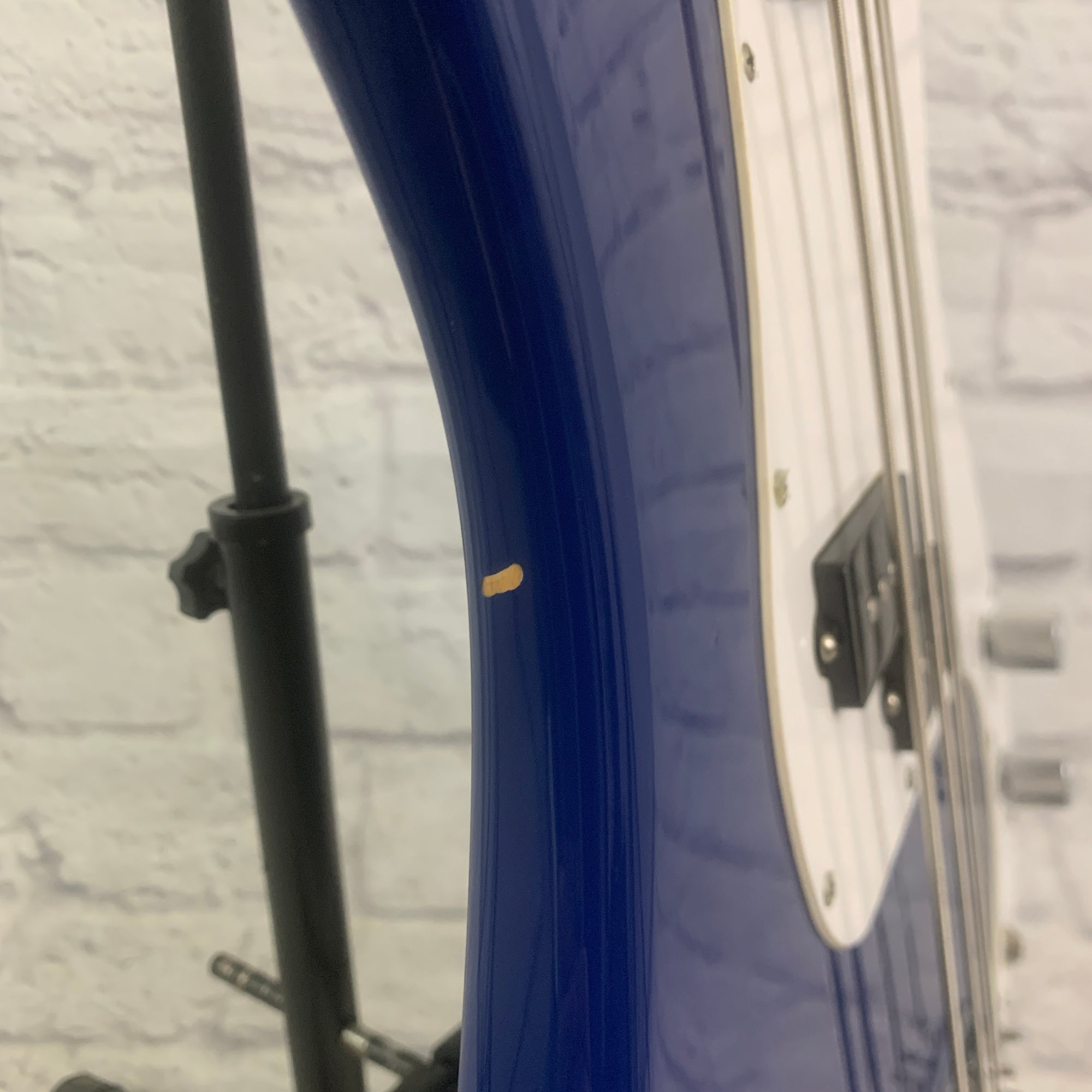 Squier Affinity Series P-bass 4 String Bass Guitar