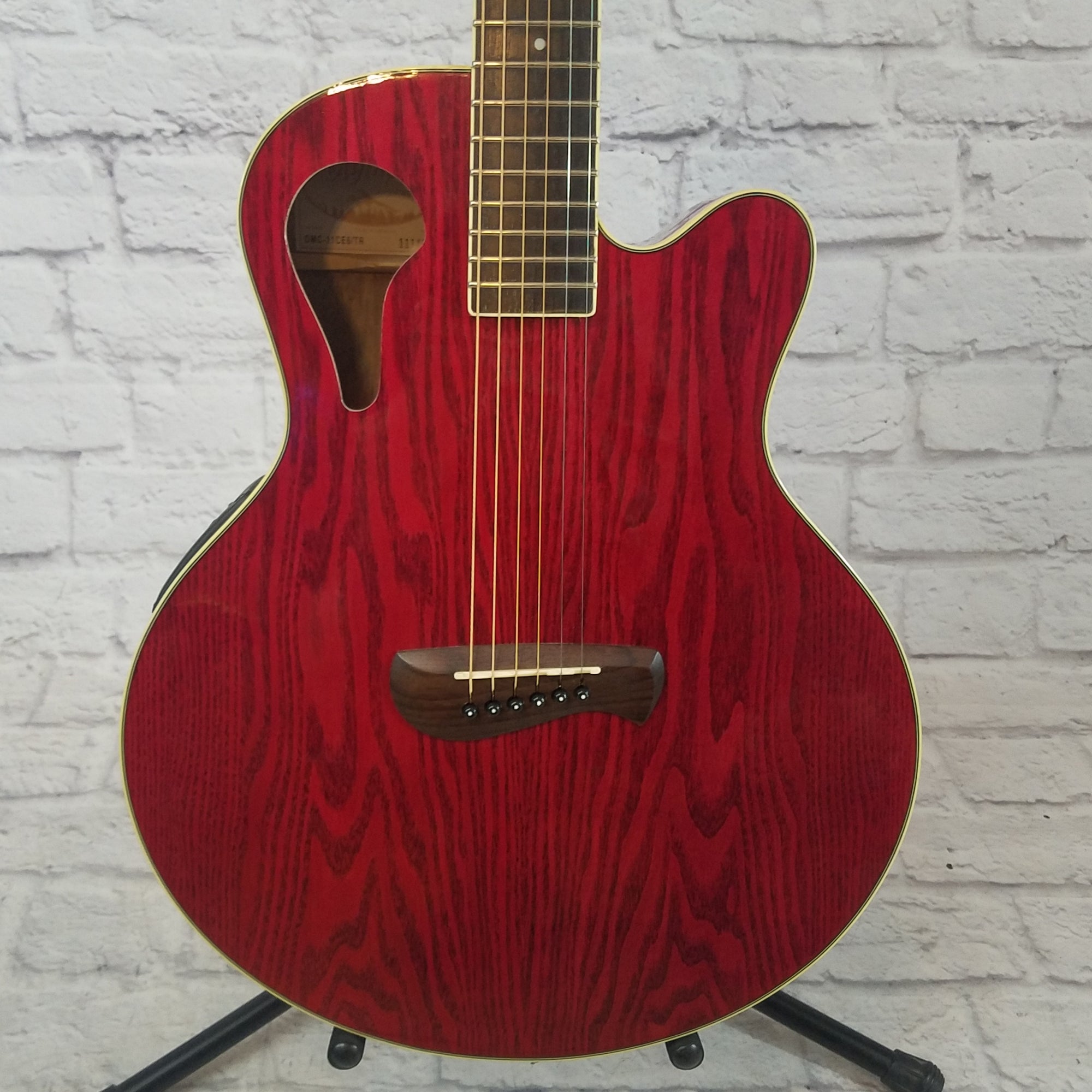 Olympia by Tacoma OMC-11CE6 Acoustic Electric Concert Guitar