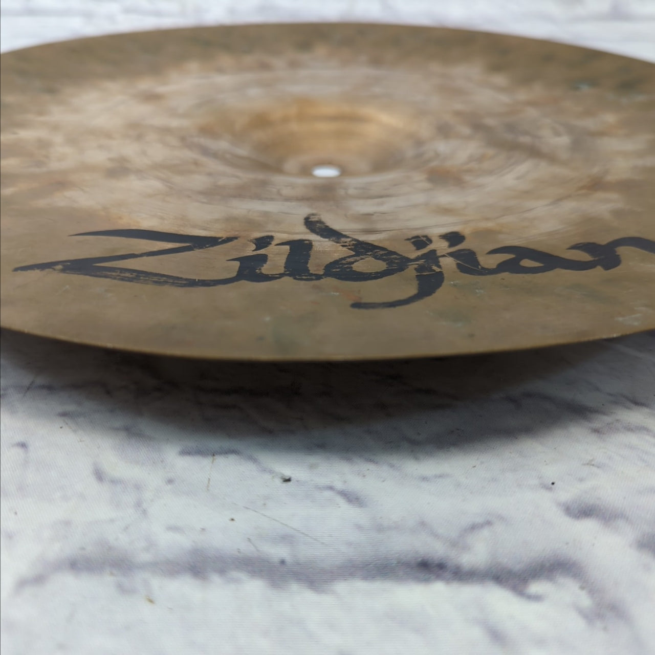 Zildjian 16 ZBT Crash Cymbal
