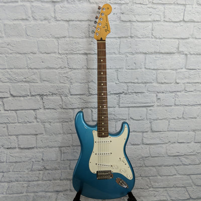 Fender Strat MIM 2008 Lake Placid Blue with Road Runner Case