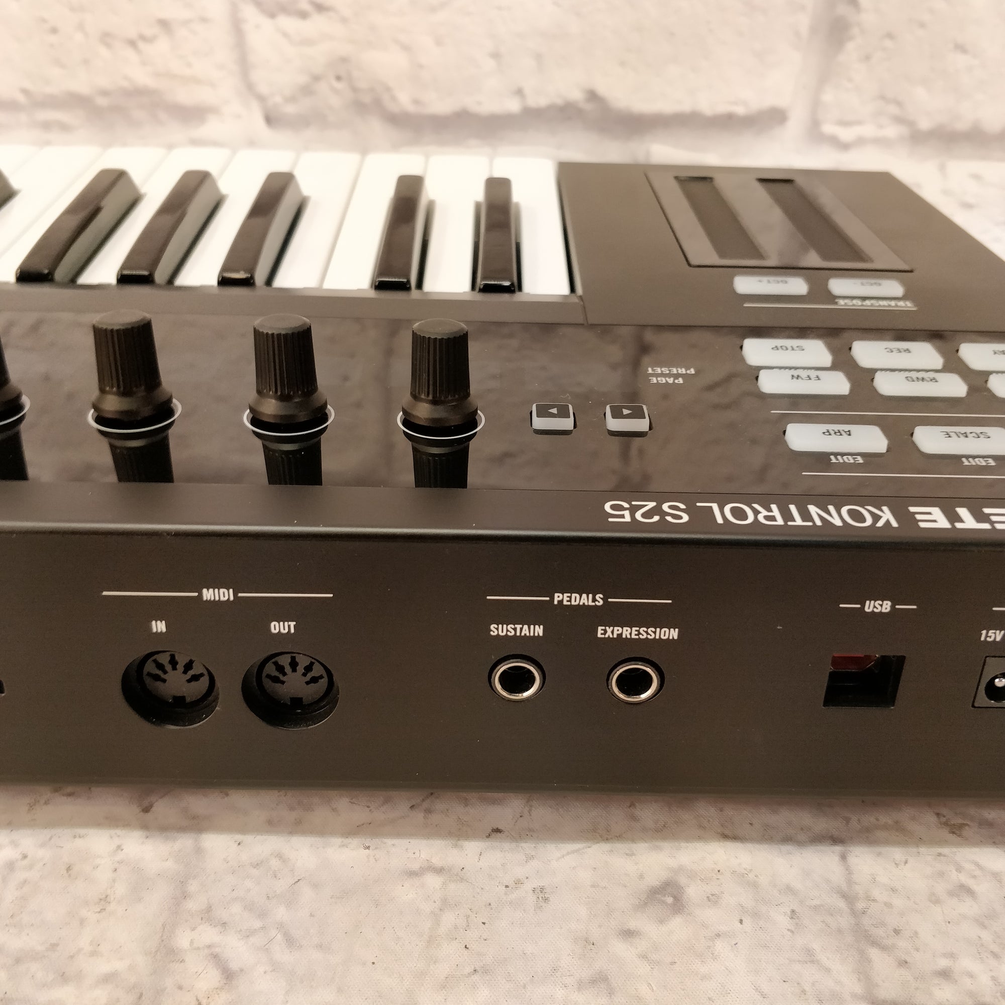 Native Instruments Komplete Kontrol S25
