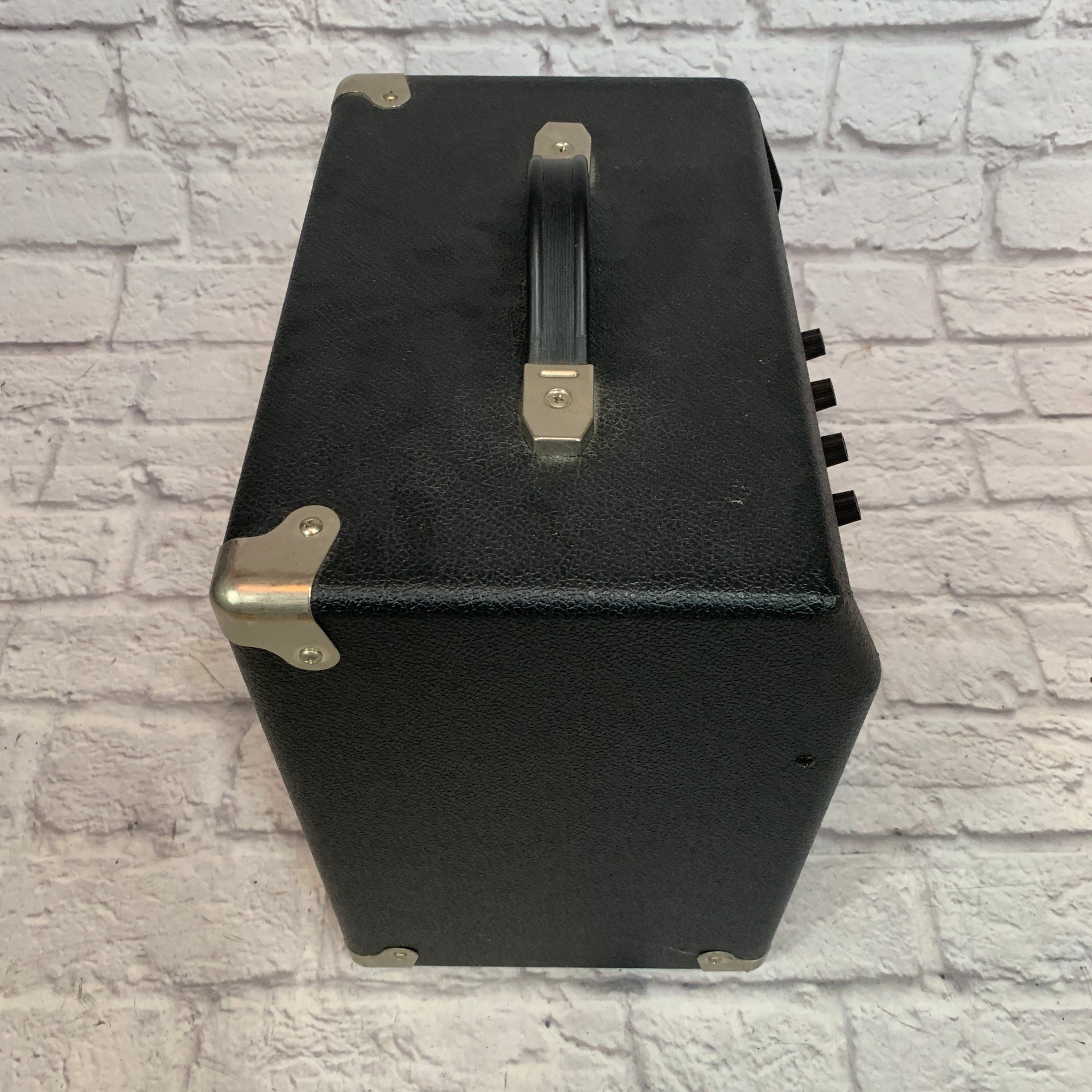 Fender Frontman 15B Bass Combo Amplifier