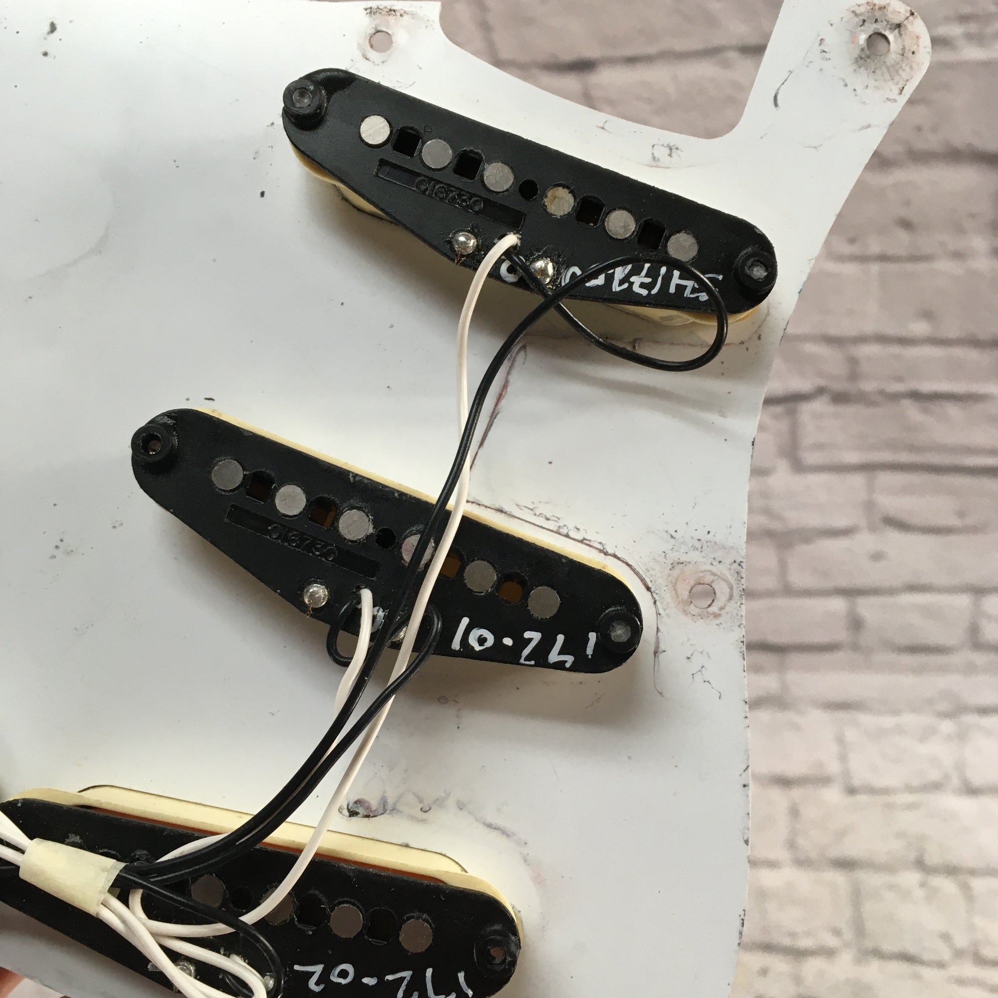 Fender MIM Reissue 50s Stratocasater Loaded Pickguard