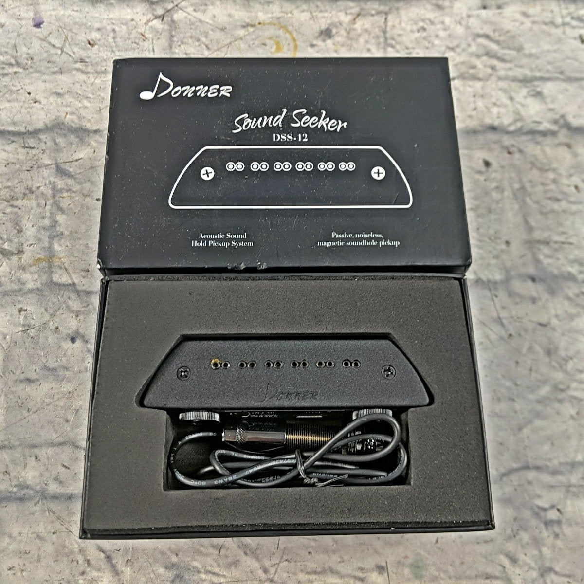 Donner Sound Seeker DSS12 Acoustic Guitar Pickup Acoustic Guitar Pick