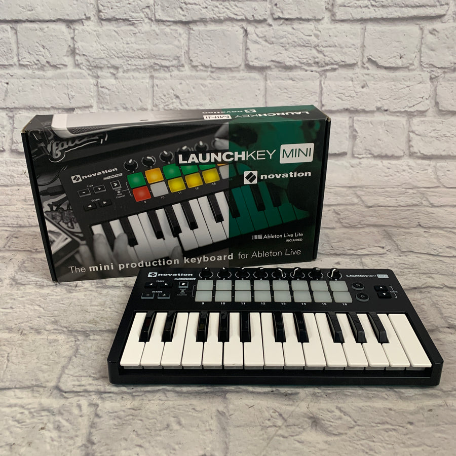 Novation Launchkey Mini MIDI Keyboard Controller