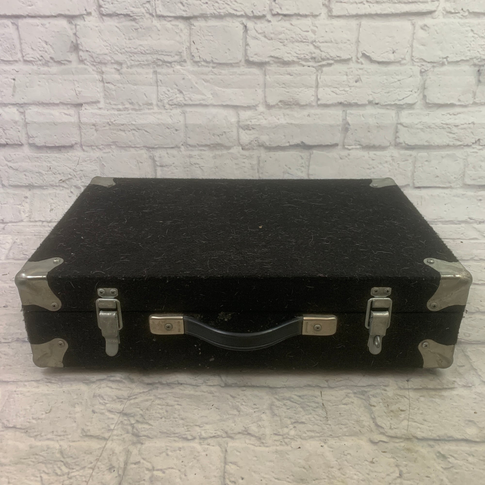 No Name Hard/ Travel Case - 15x23x6