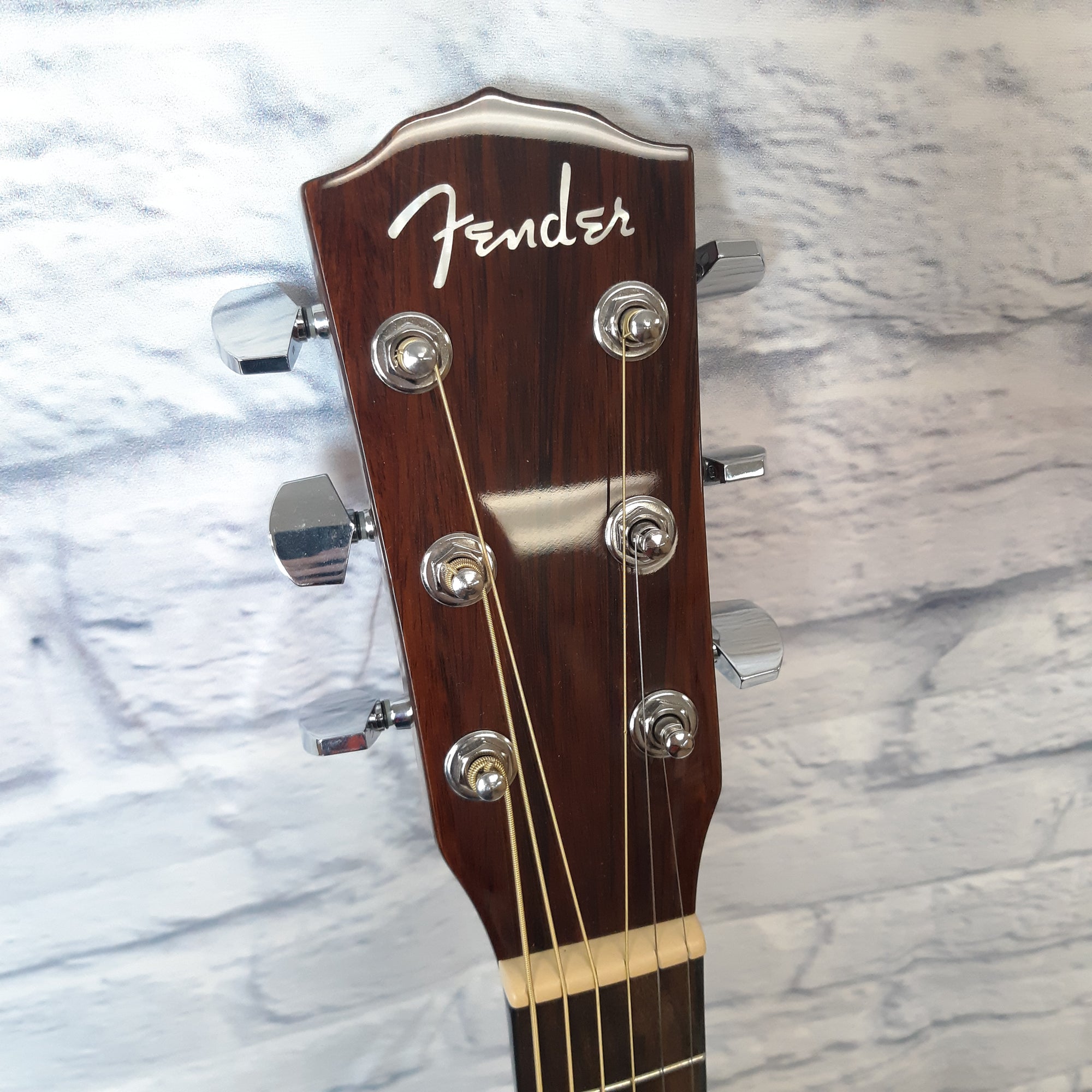 Fender CT-140SE Acoustic/Electric Guitar - 2-Color Sunburst