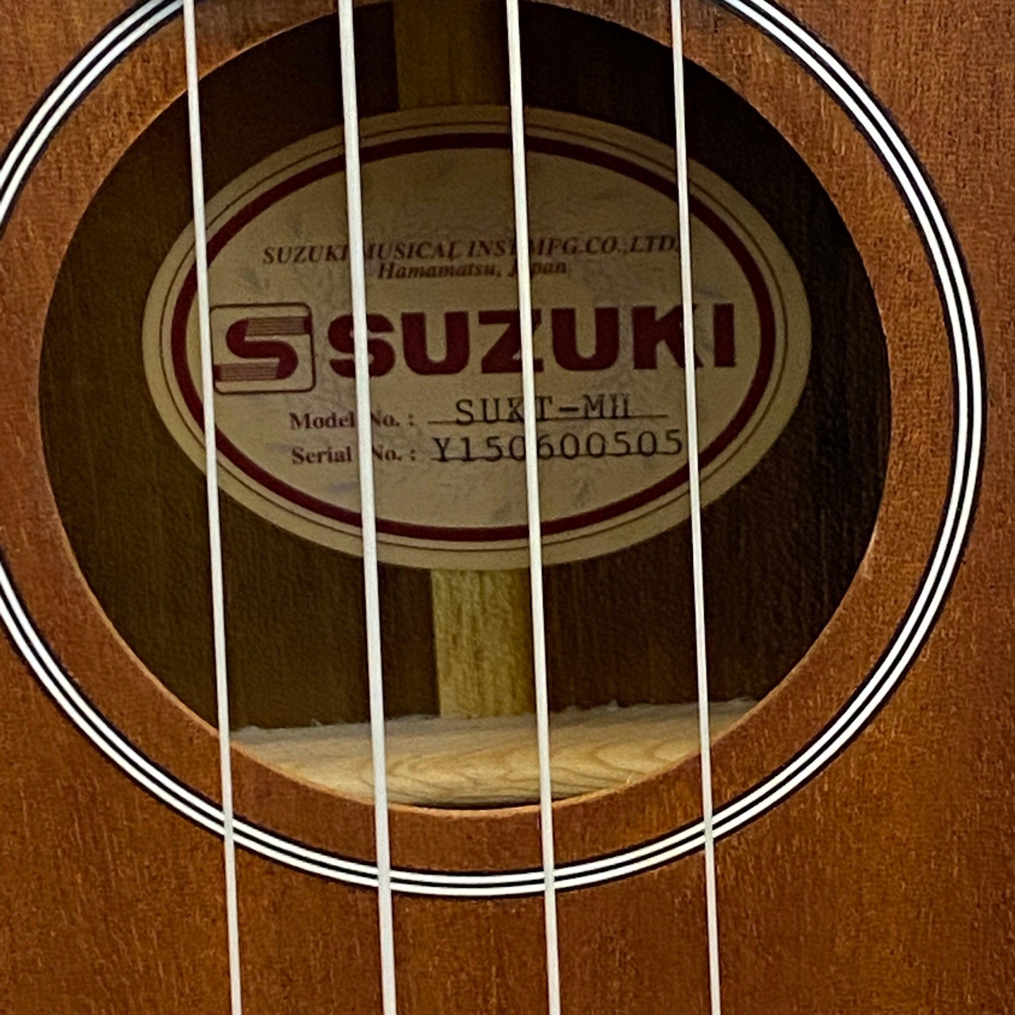 Suzuki SUKT-MH Tenor Ukulele