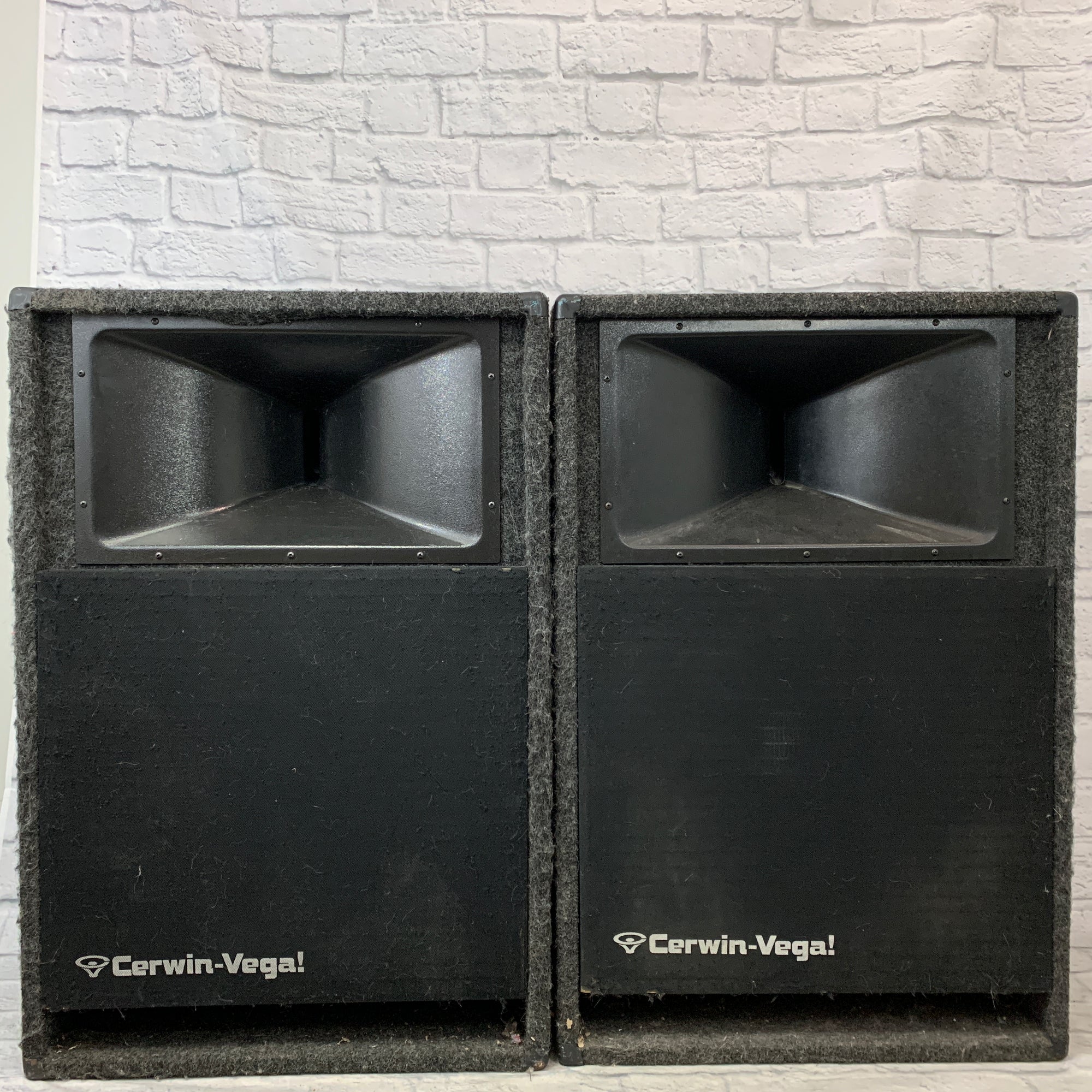 Cerwin-Vega V-37d 18in Tweeter Speaker Pair