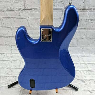 Squier Contempary Jazz Bass Matching Headstock