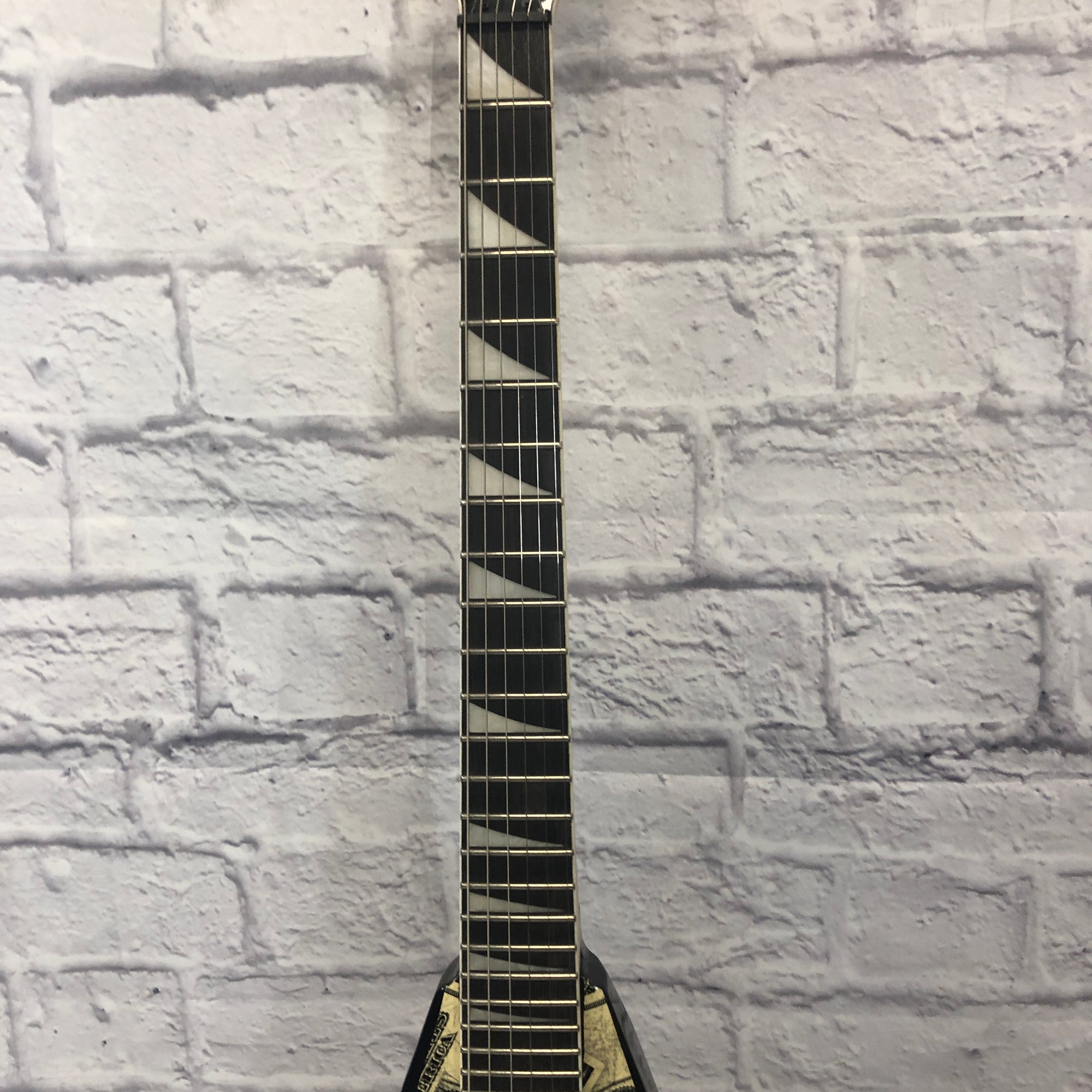 Jackson JS32T V Andrew Jackson Artwork