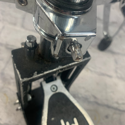 DW 5000 Two Legged Drum Stand