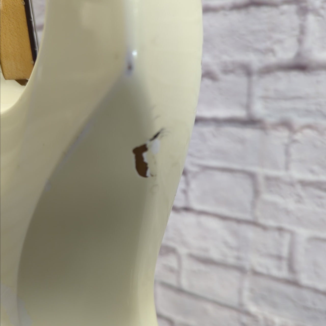 Lotus Strat Copy White 1980s Electric Guitar