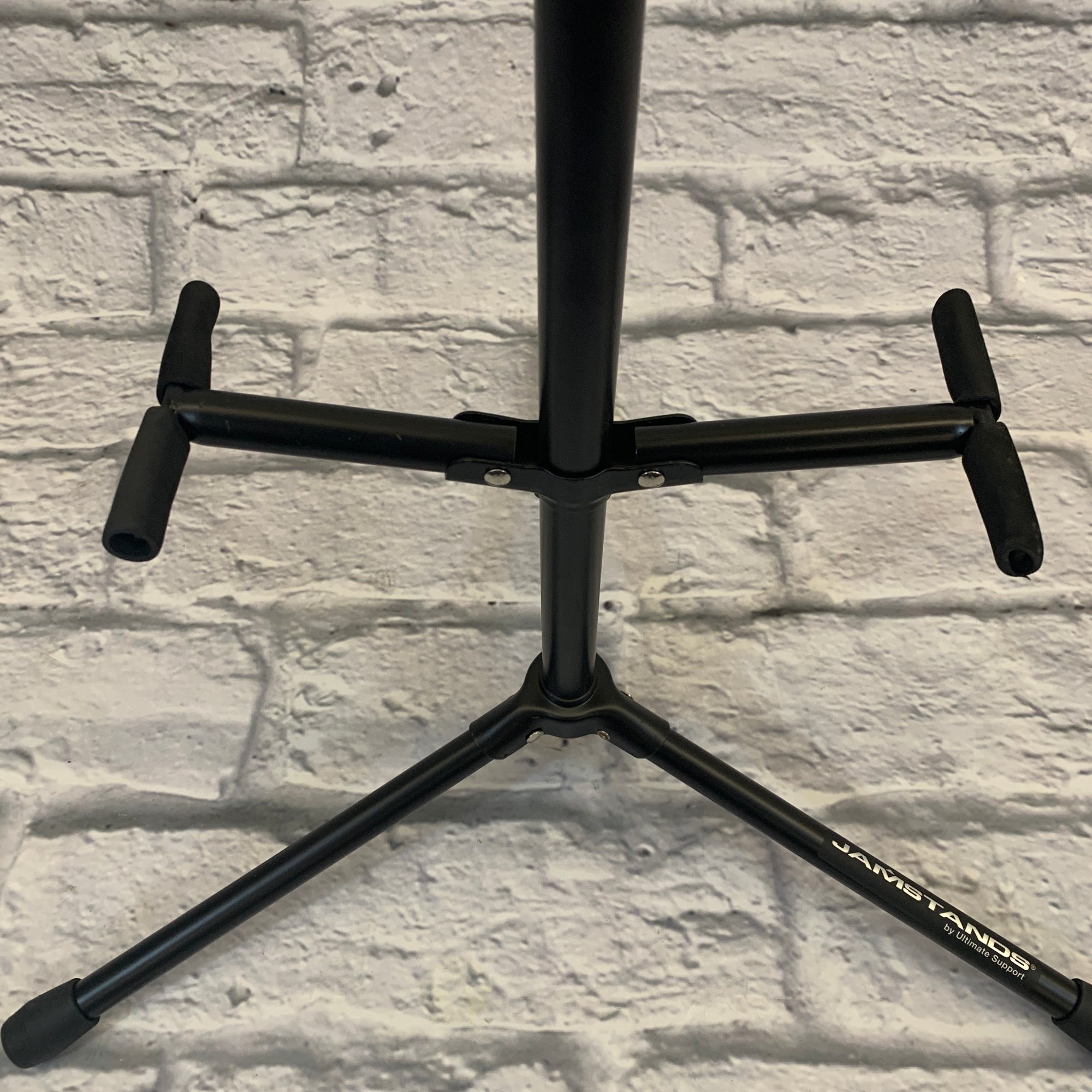 Ultimate Support JS-HG102 Double Hanging-Style Guitar Stand