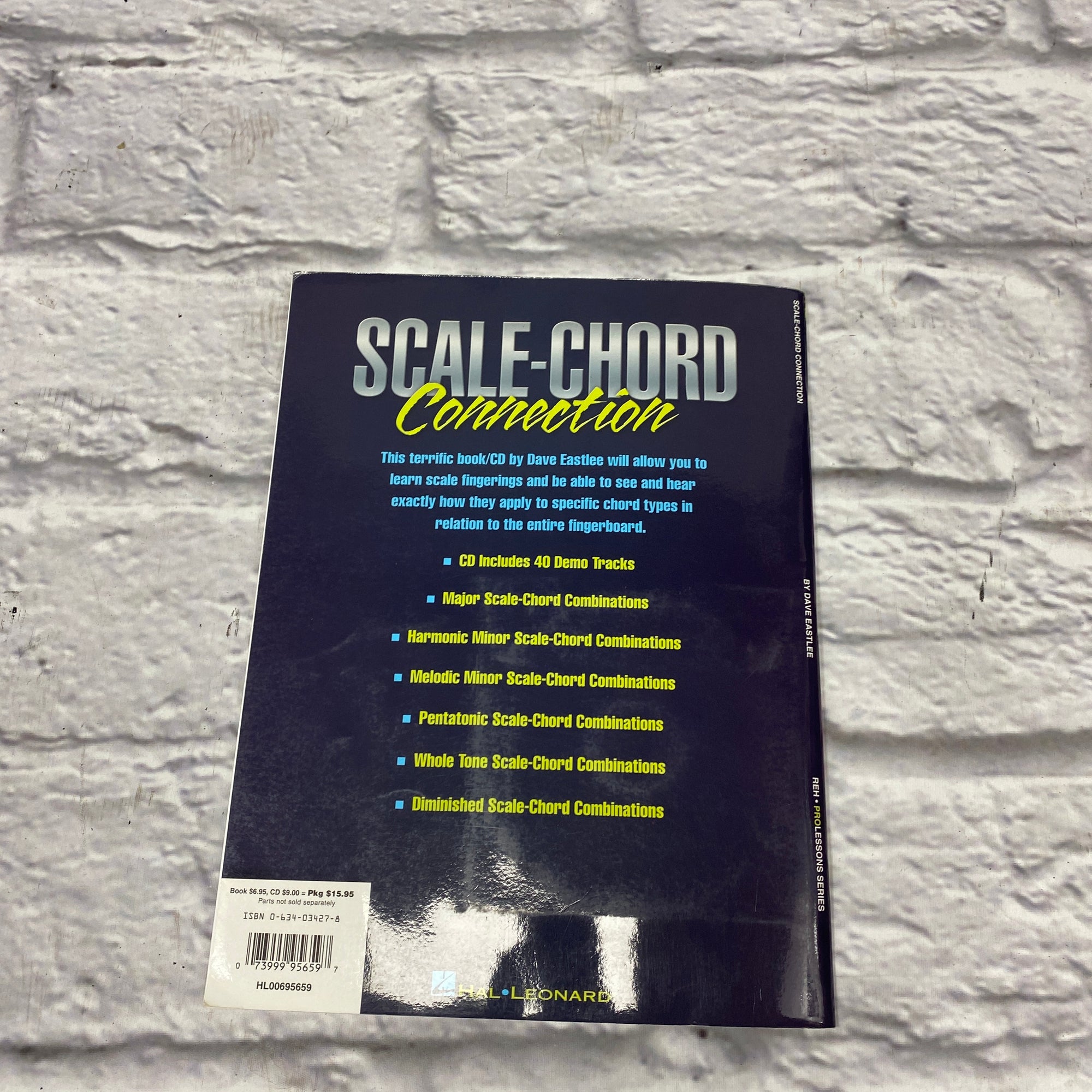 Hal Leonard REH Pro Lessons Scale-Chord Connection Guitar Book