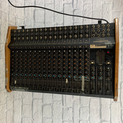 Peavey 16-Channel MD-16 Powered Mixer Console