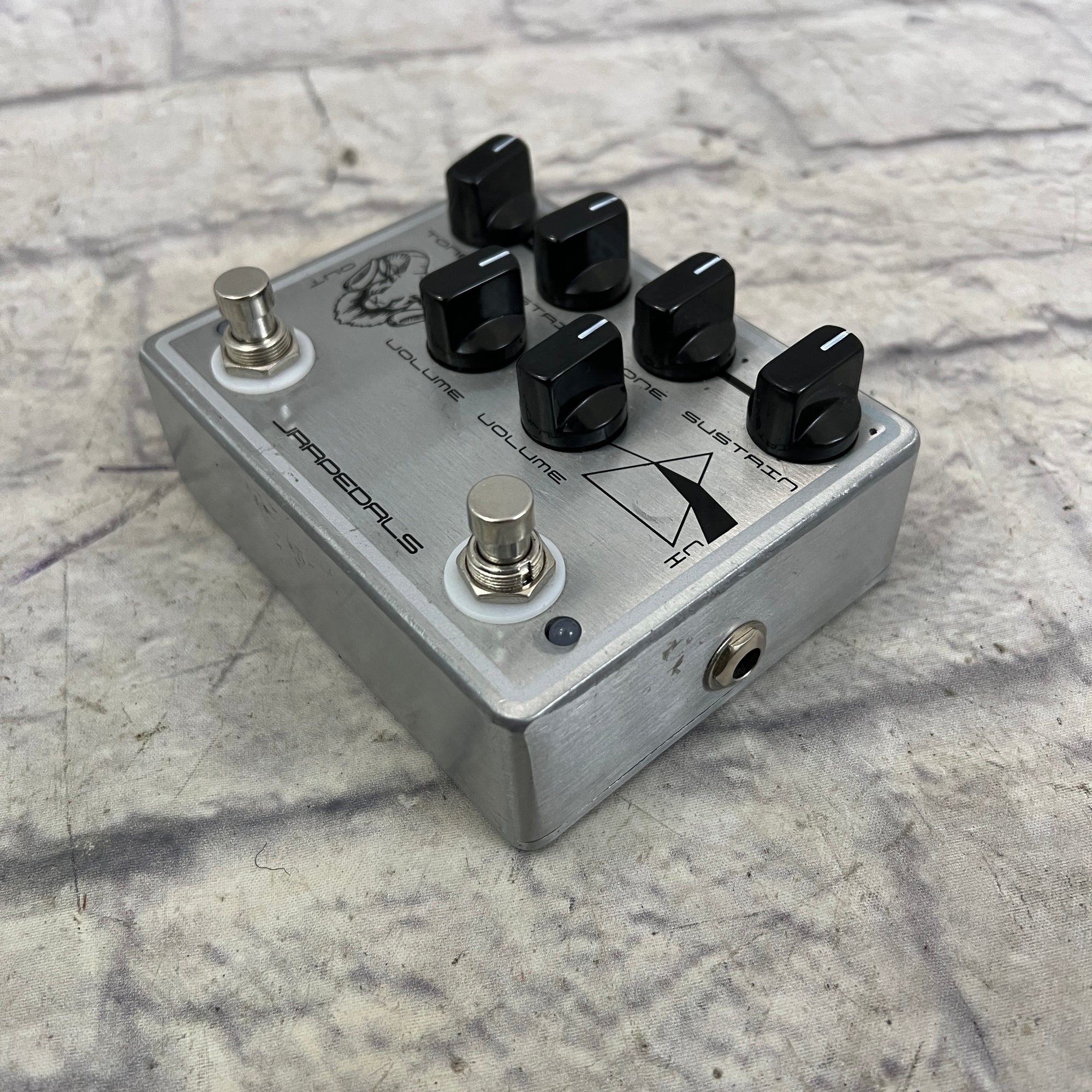 JRRPedals Ramshead Triangle Fuzz Pedal